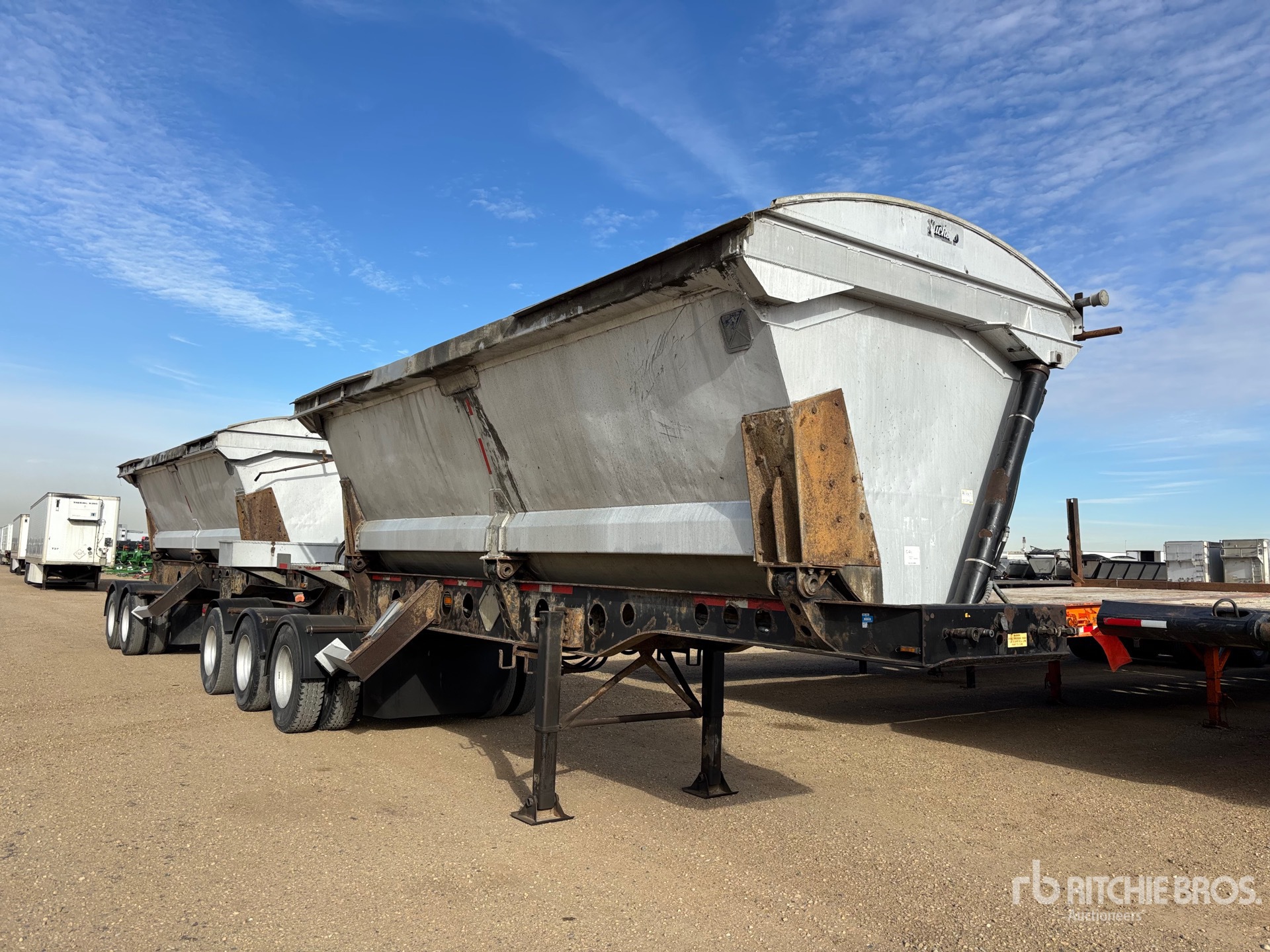 2009 Gerrys 21 FT TRI/A SUPER B-TRAIN LEAD
