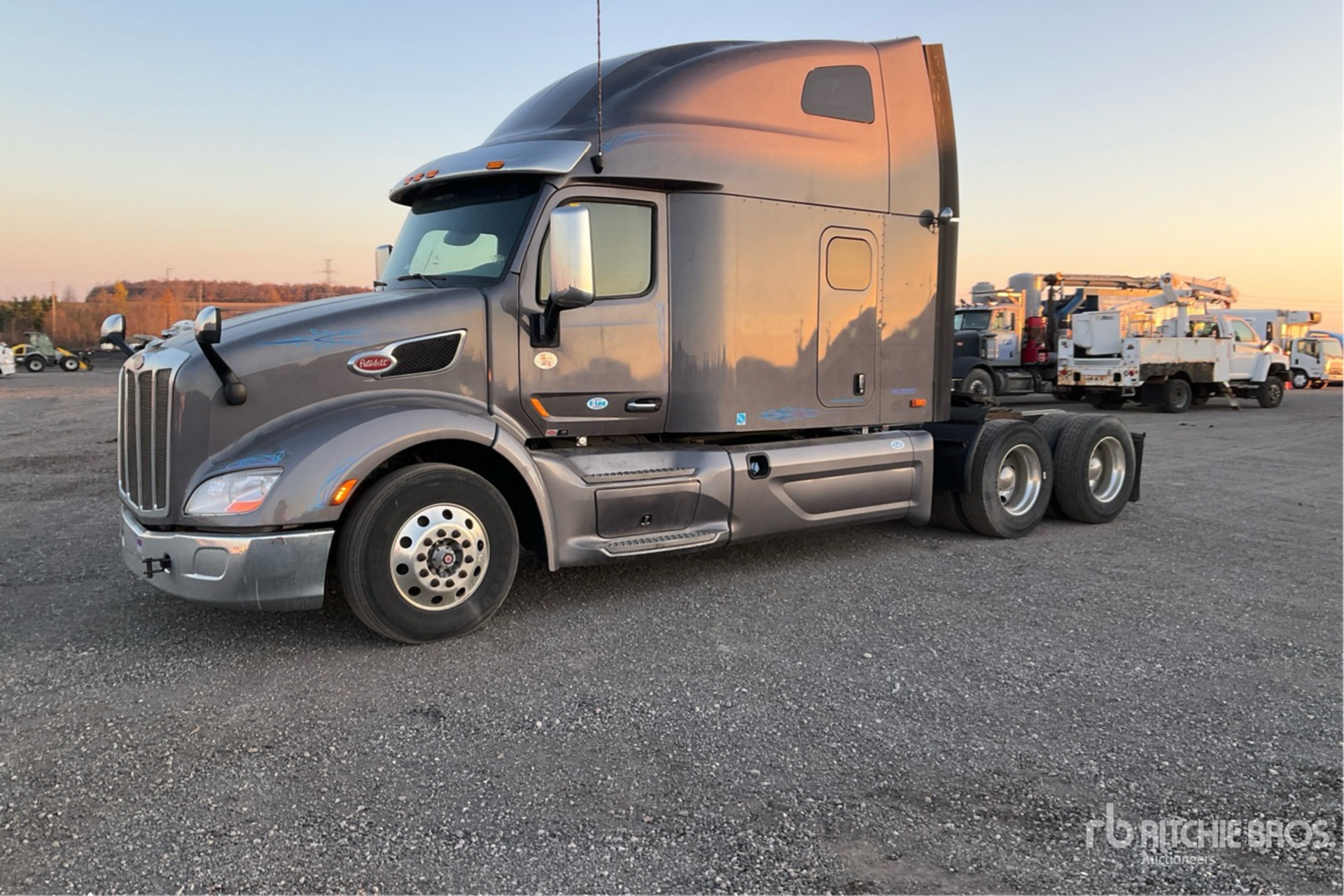 2020 Peterbilt 579