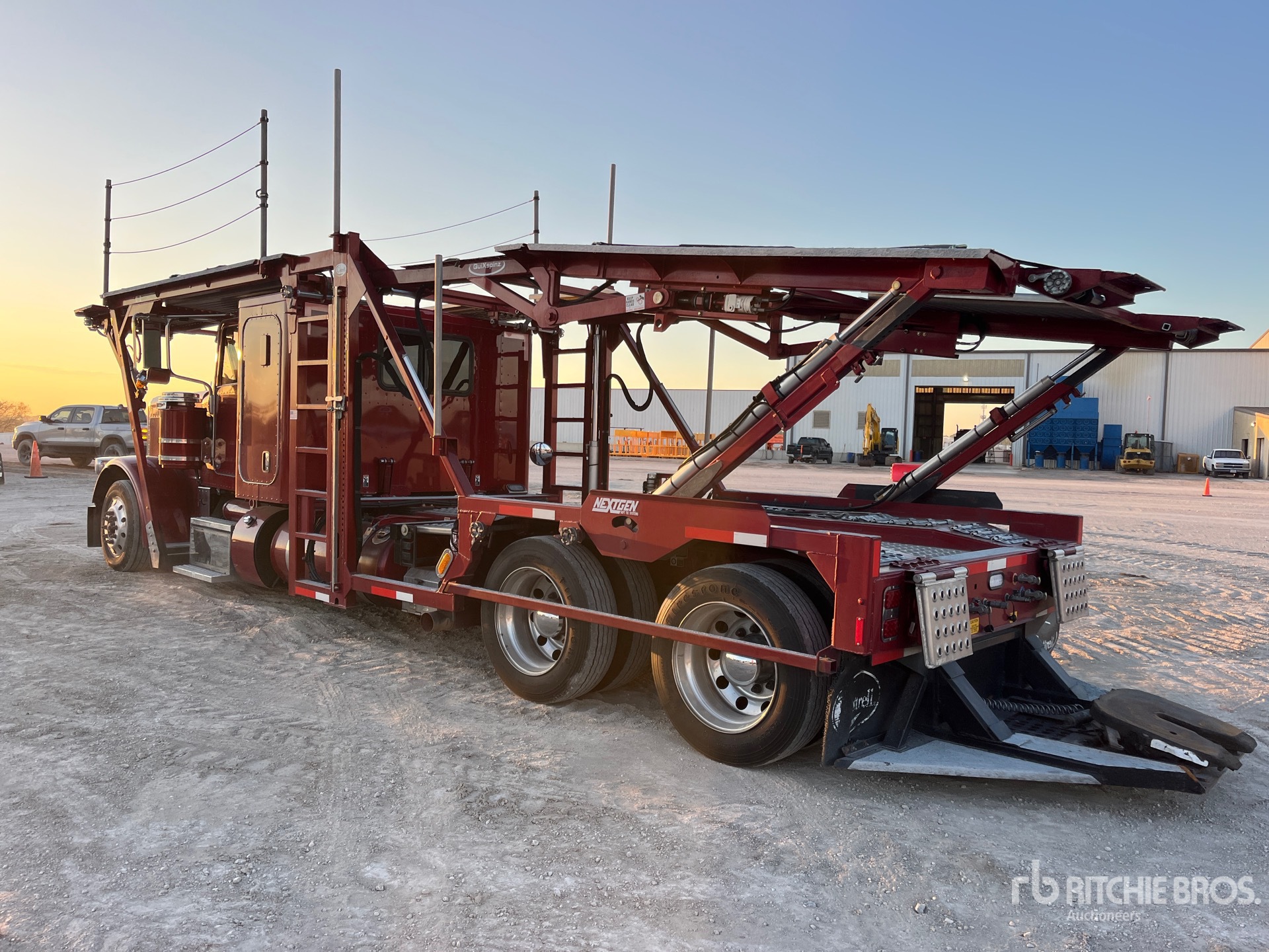 2024 Peterbilt 389