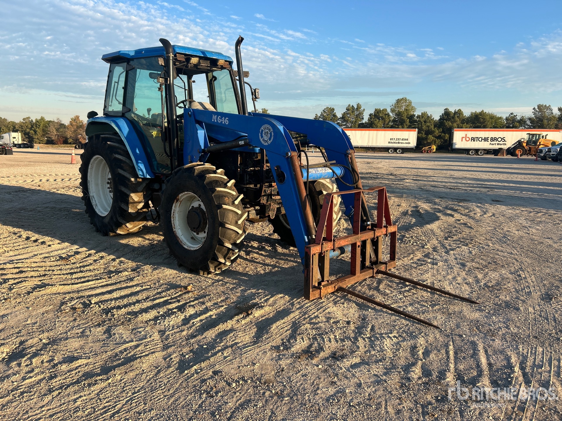 New Holland TS100