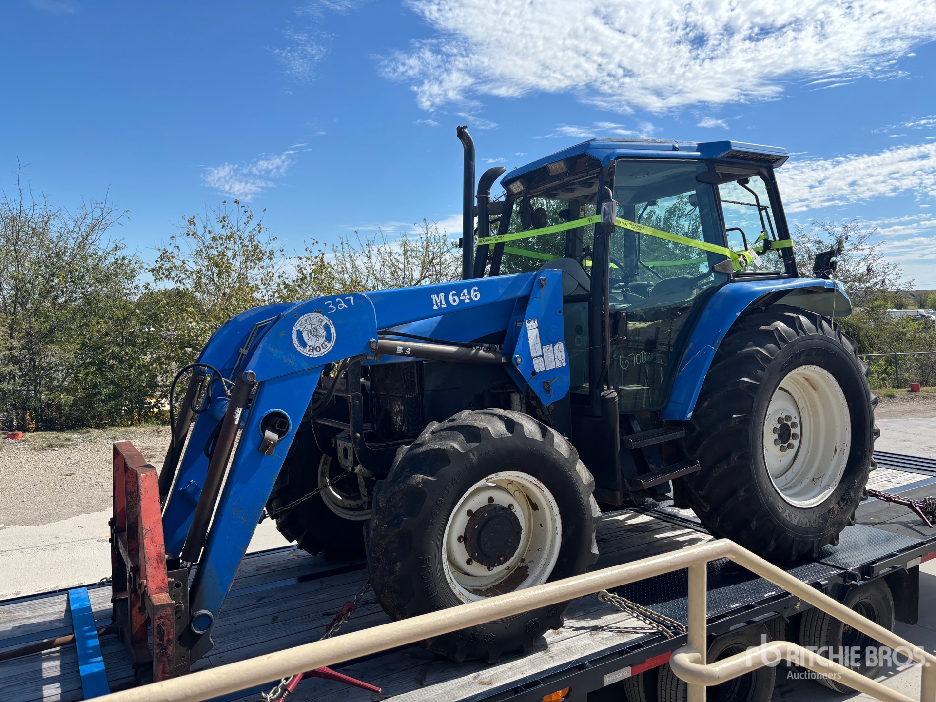 New Holland TS100