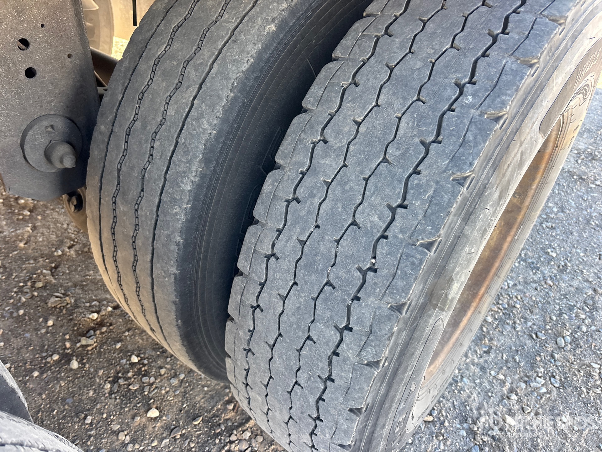 2022 Utility 53 FT X 102 IN T/A