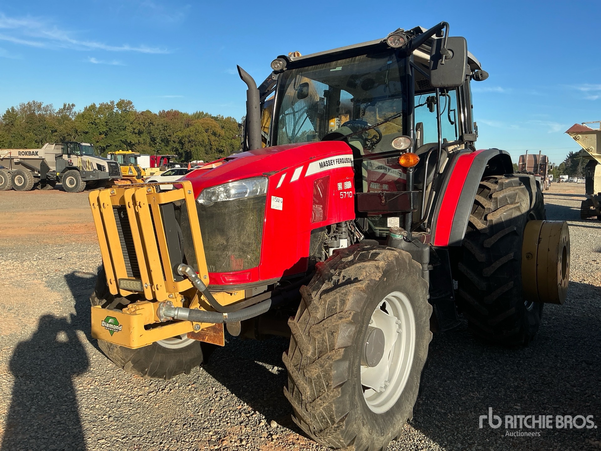 2022 Massey Ferguson 5710