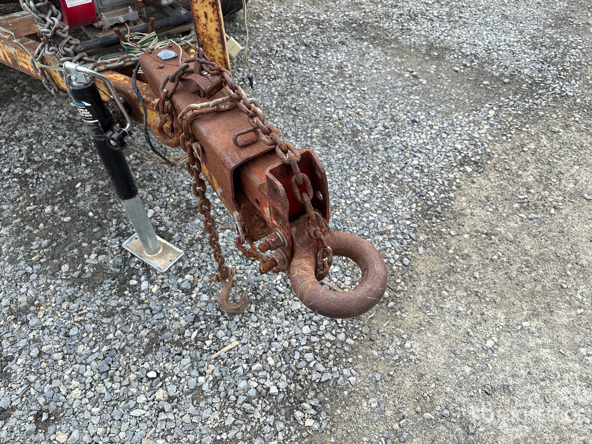 2004 Marksman 500 gal
