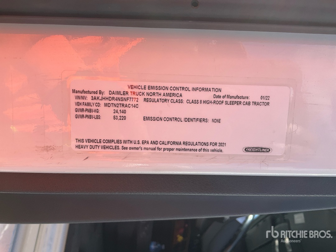 2022 Freightliner CASCADIA 126