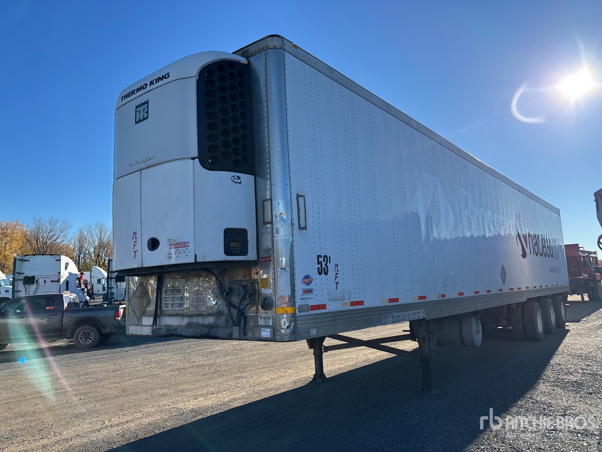 Photo of 2007 Utility 3000R