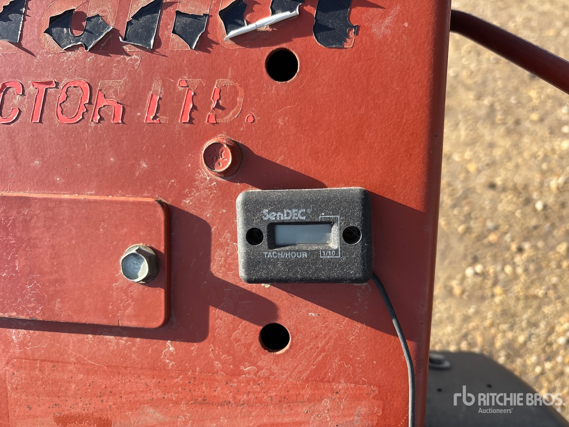 2005 Ditch Witch 1330H