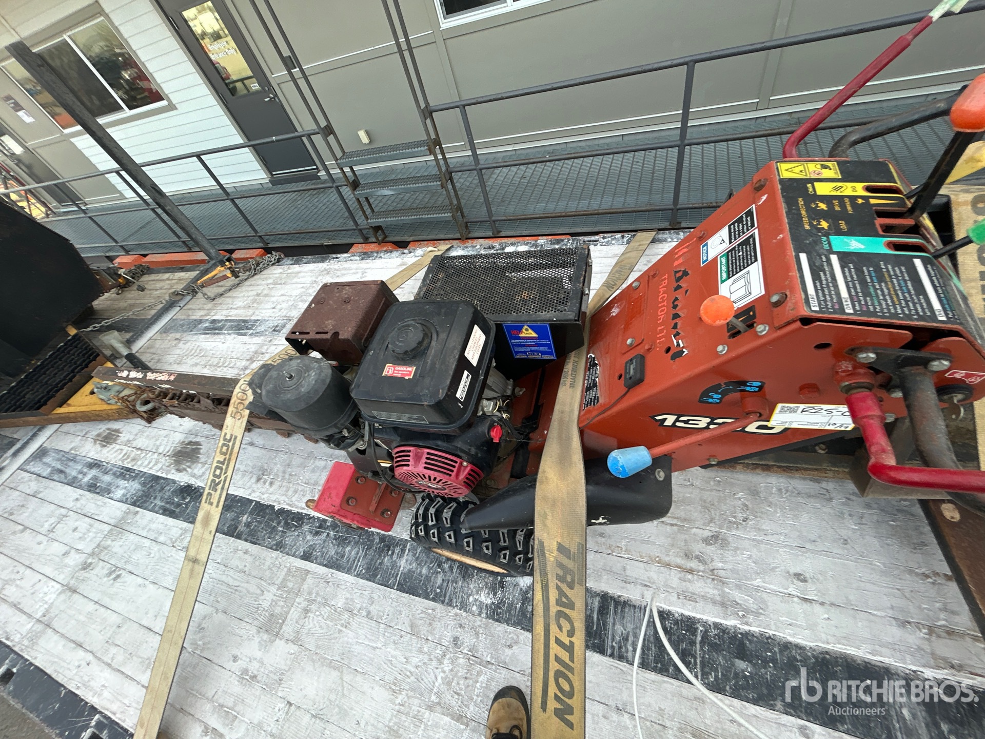 Photo of 2005 Ditch Witch 1330H