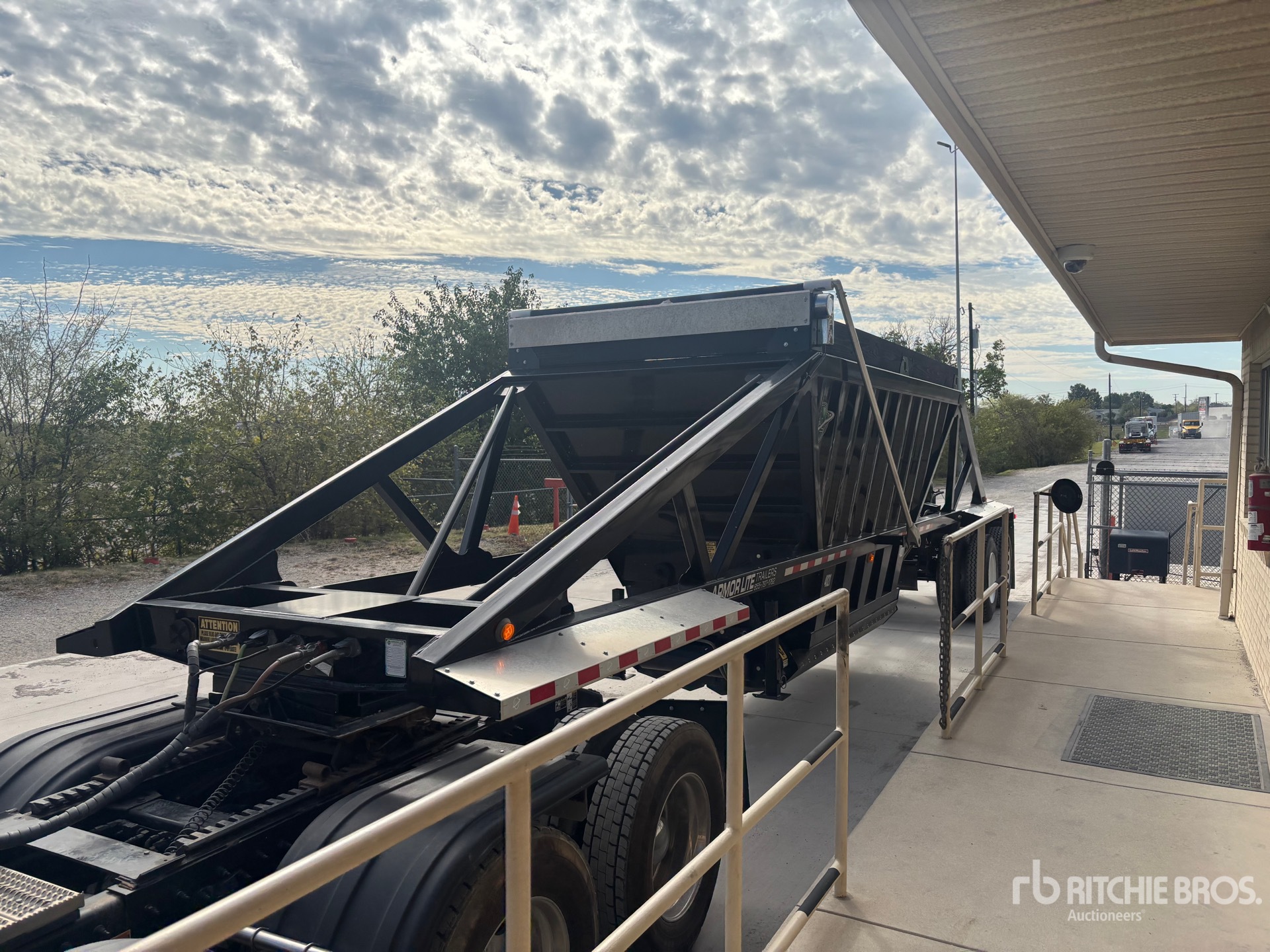 2026 Armor Lite 20 ft T/A