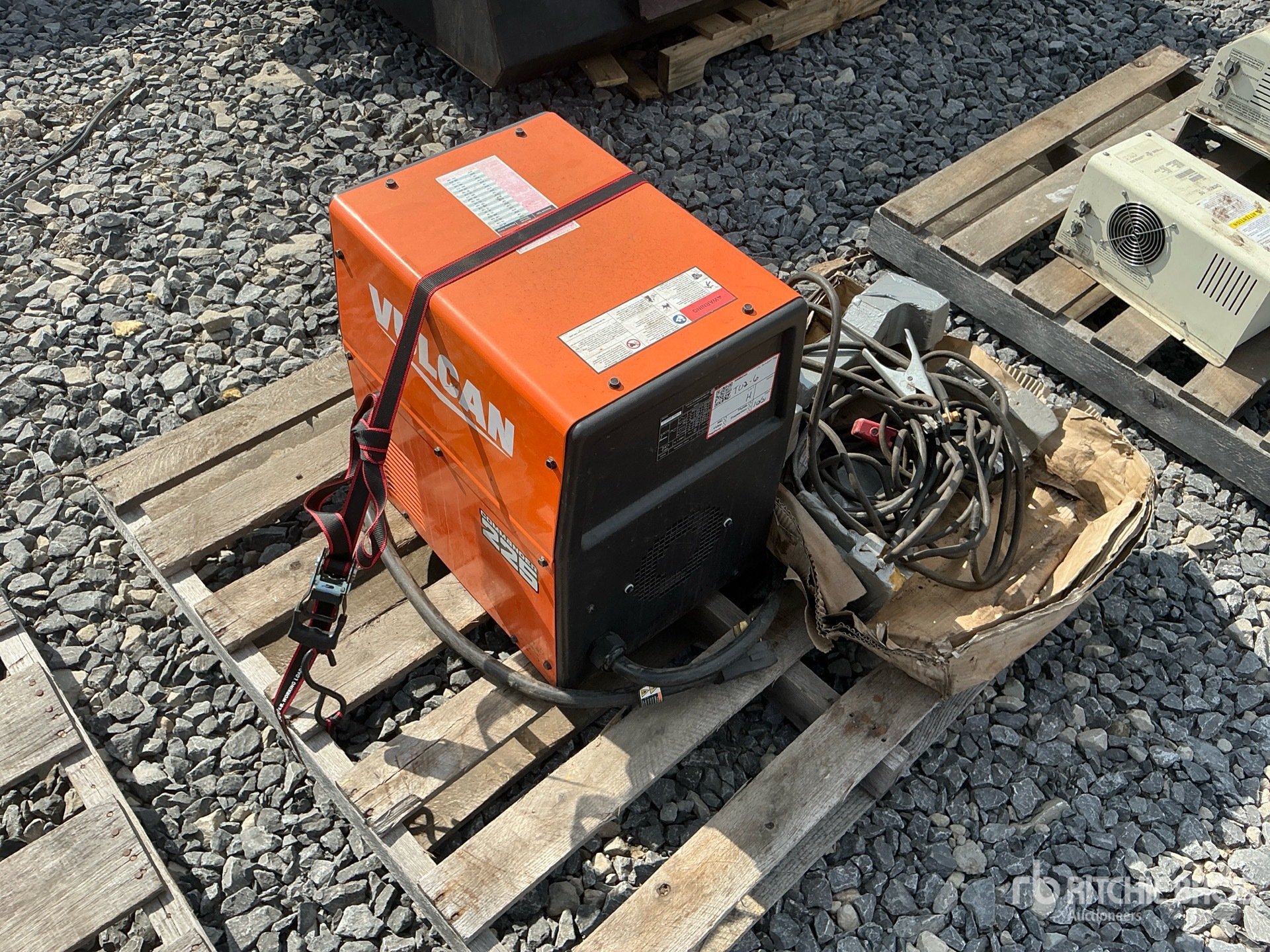 Vulcan 255 A SKID-MOUNTED STICK