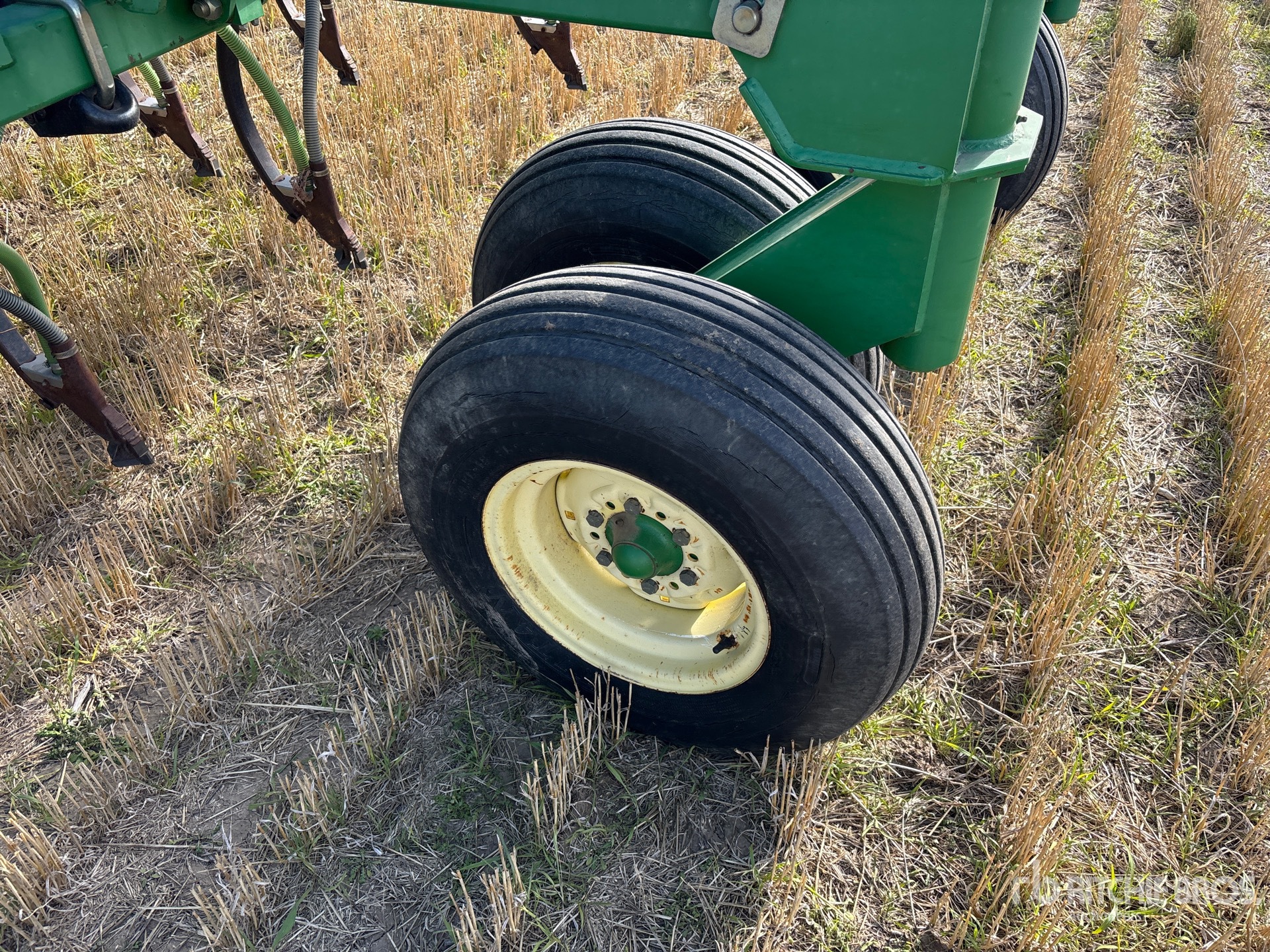 John Deere 1820