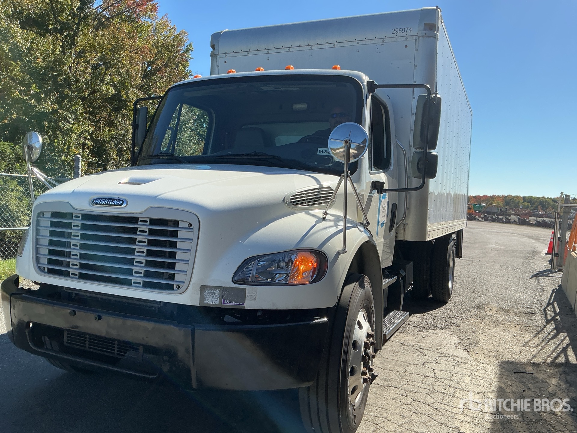 2019 Freightliner M2 106