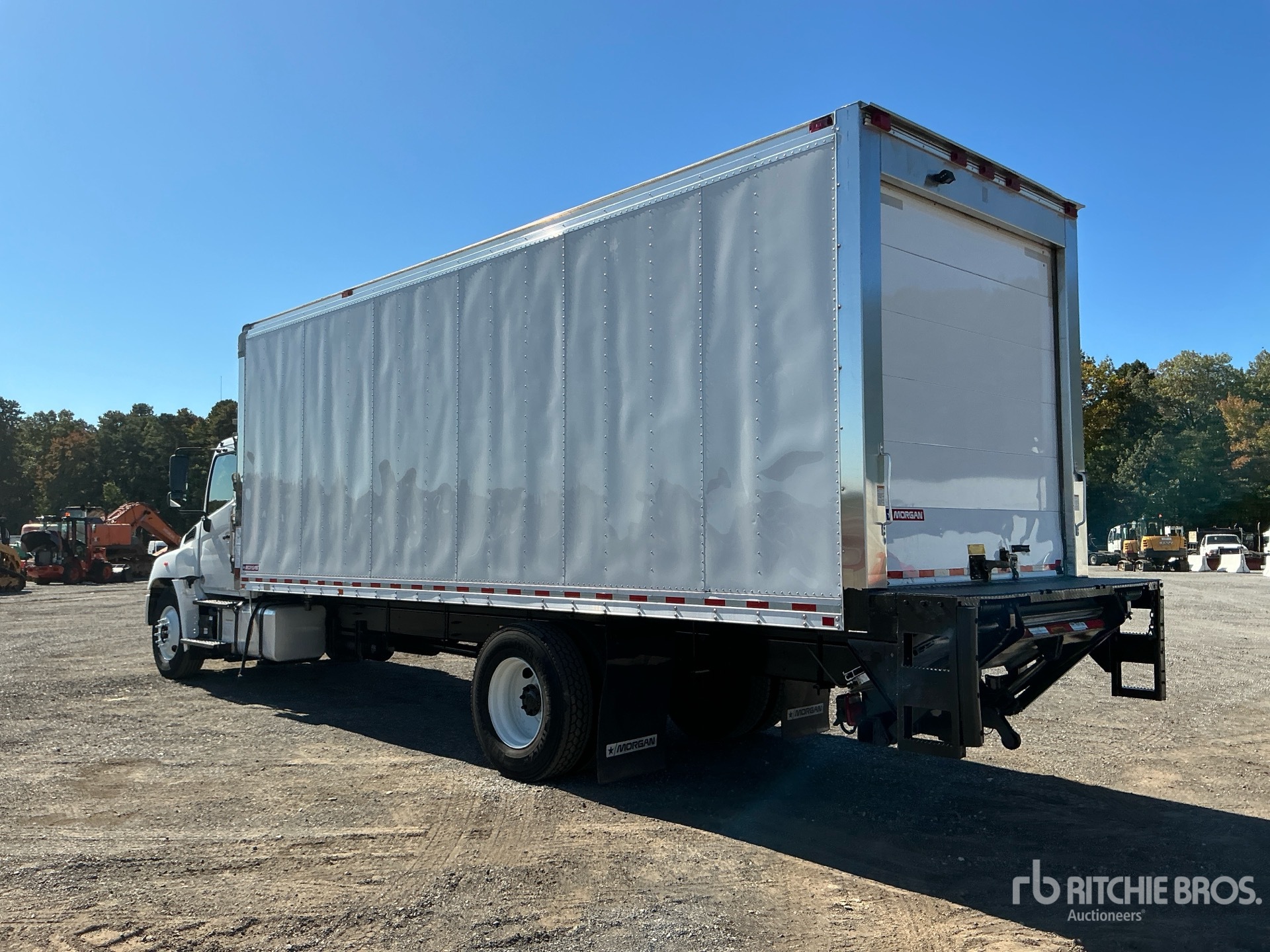 2020 Hino 338