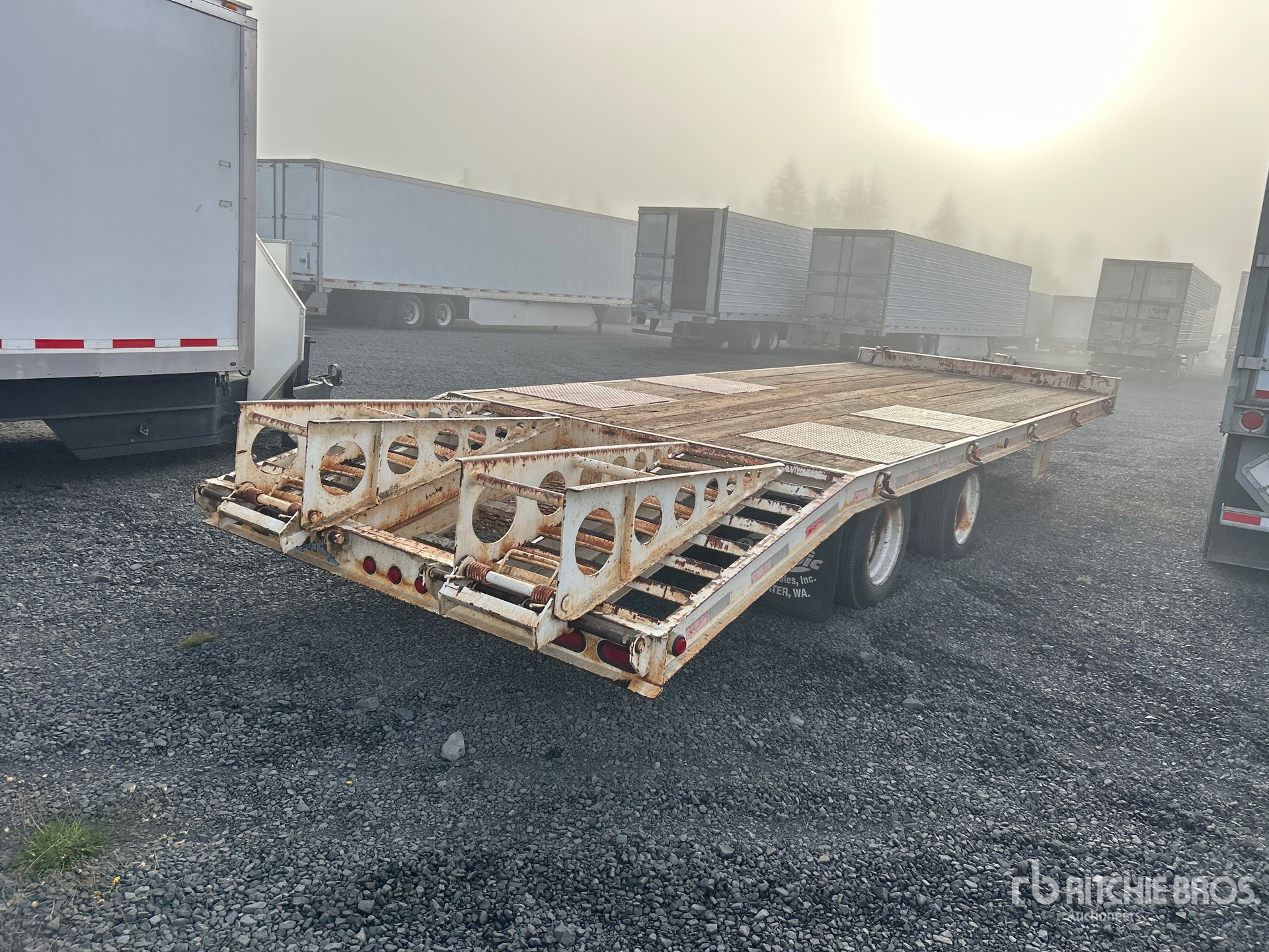 2000 Olympic 20 ton T/A