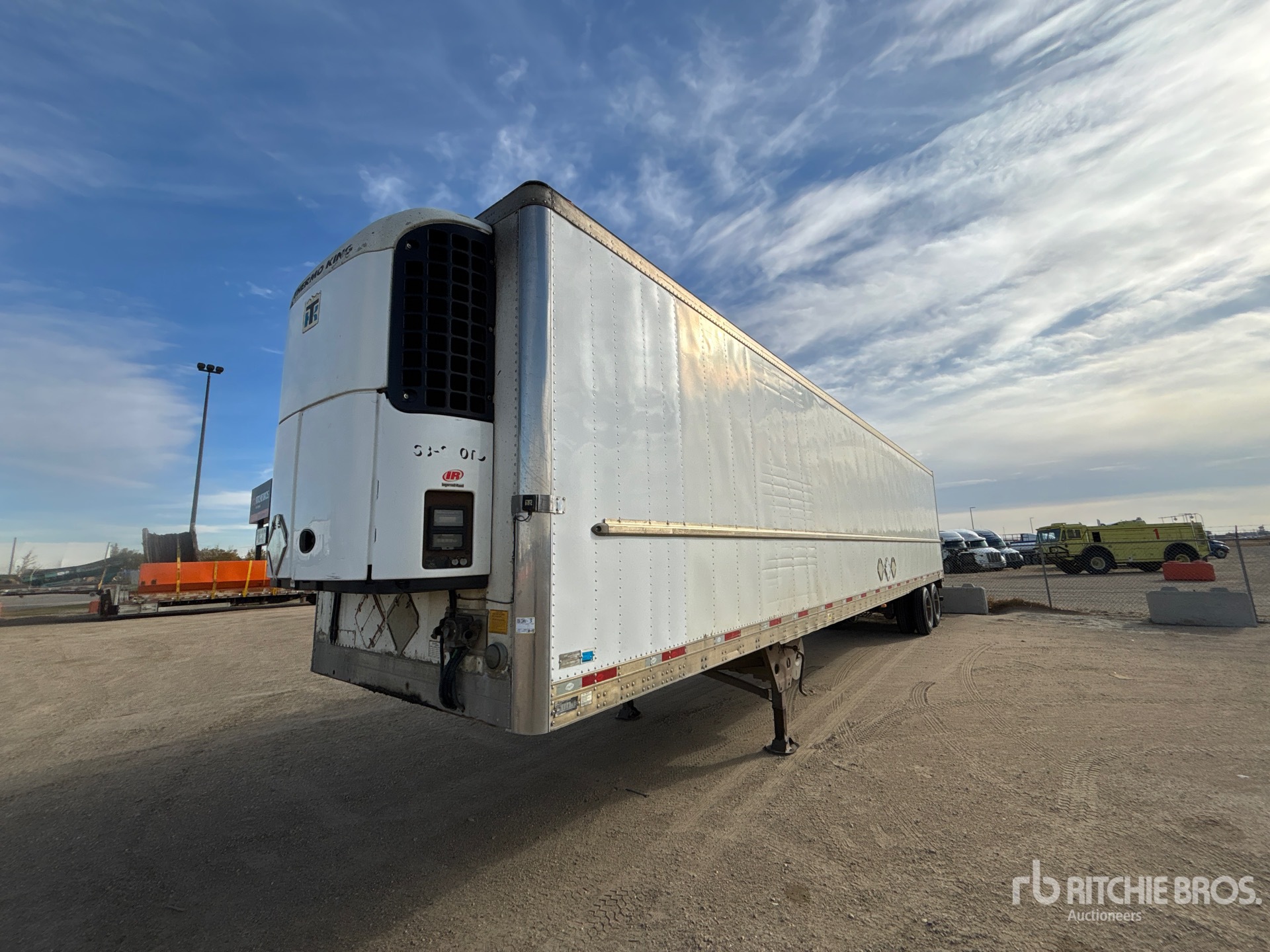 2009 Utility 48 FT X 102 IN T/A
