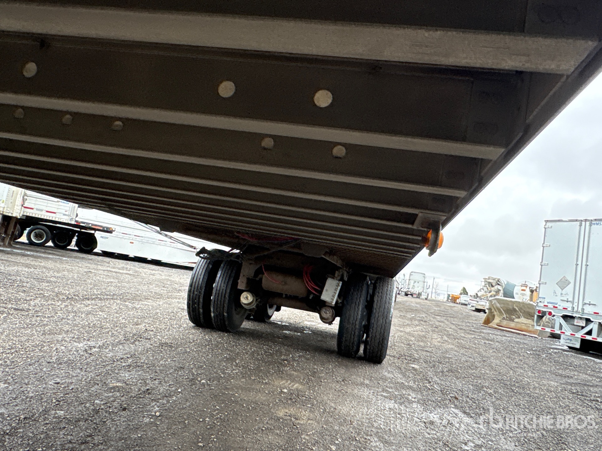 2011 Great Dane 48 ft x 102 in T/A