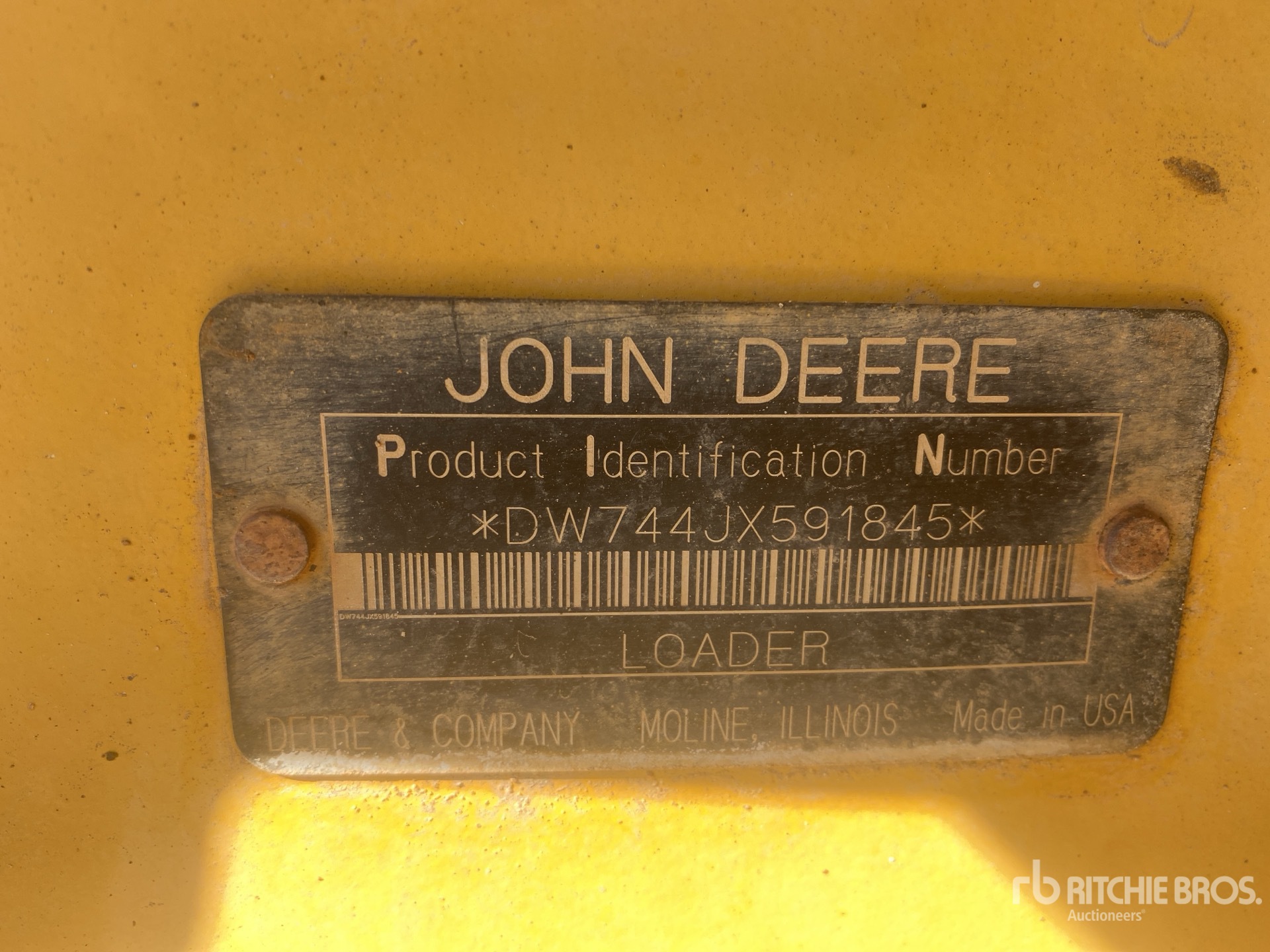 2004 John Deere 744J