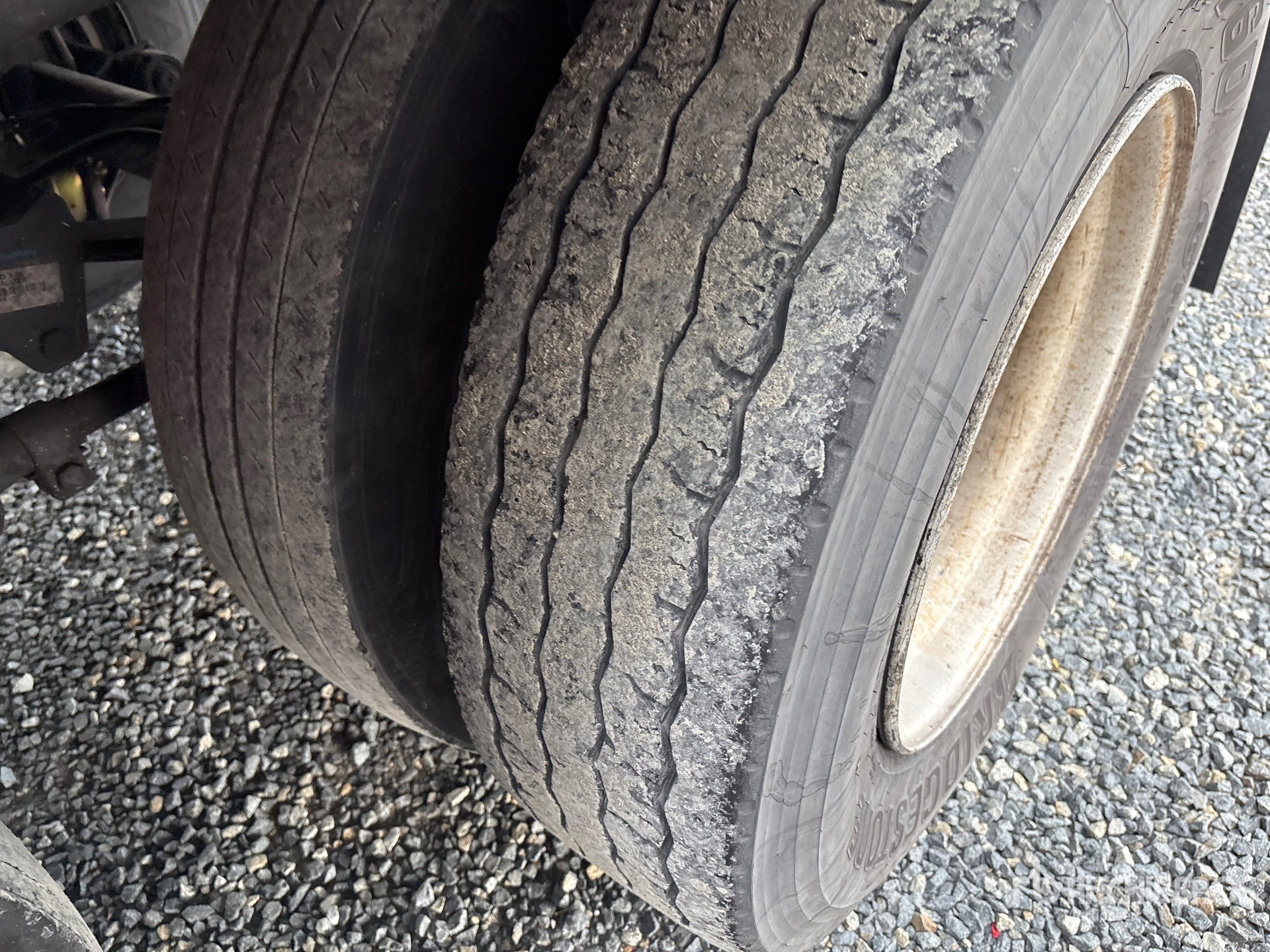 1996 Utility VS2D