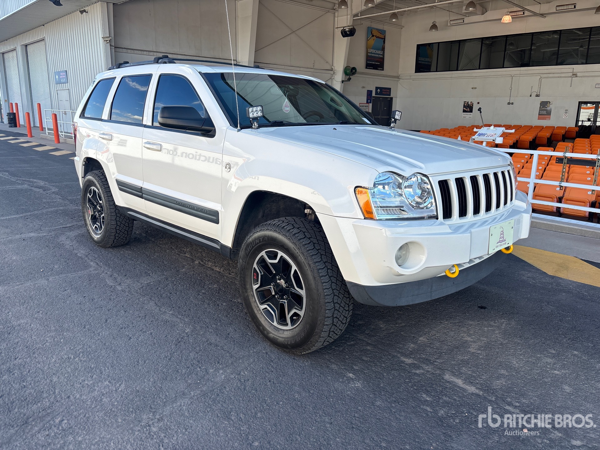 2006 Jeep GRAND CHEROKEE