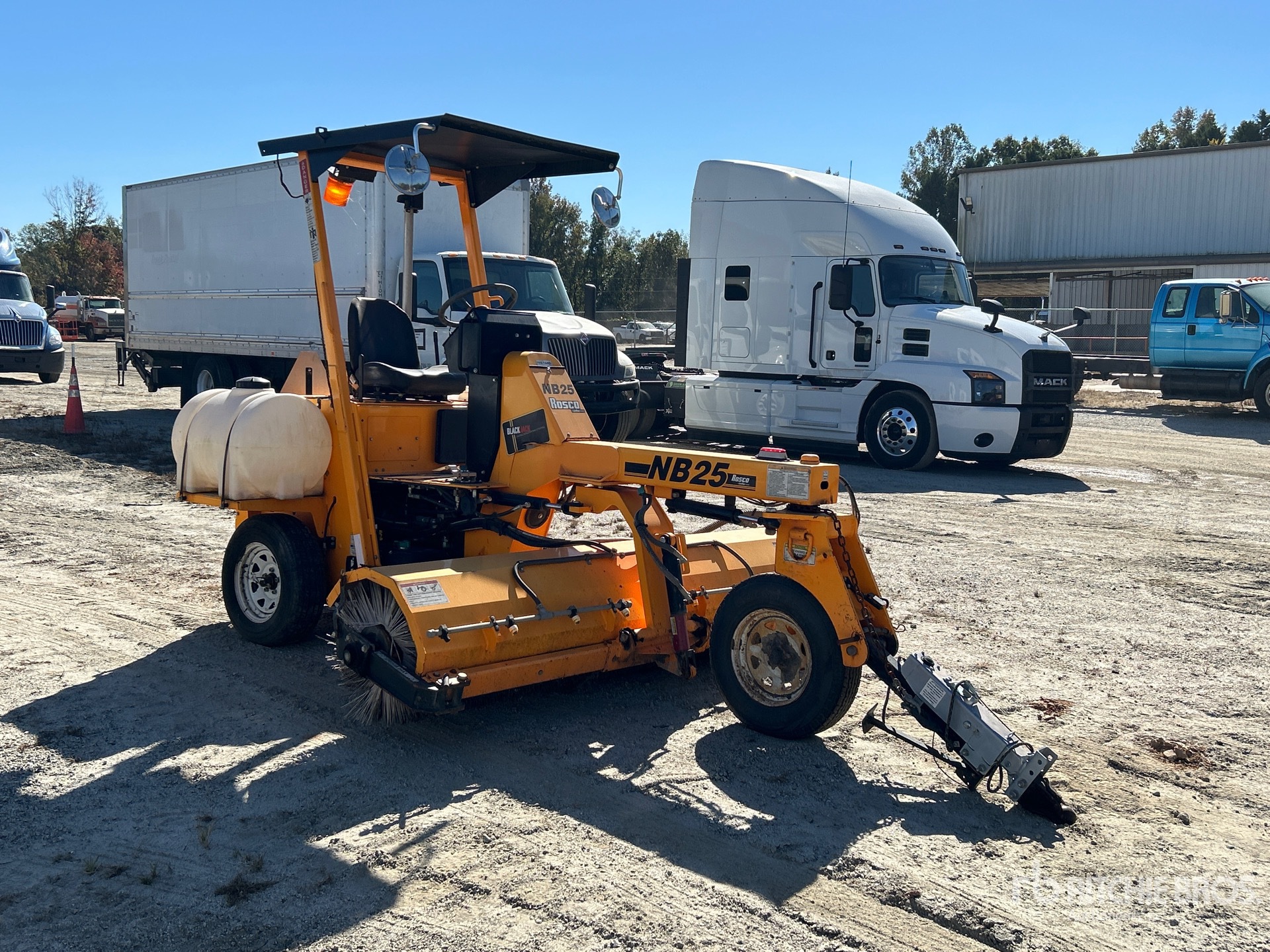 2022 Rosco NB25