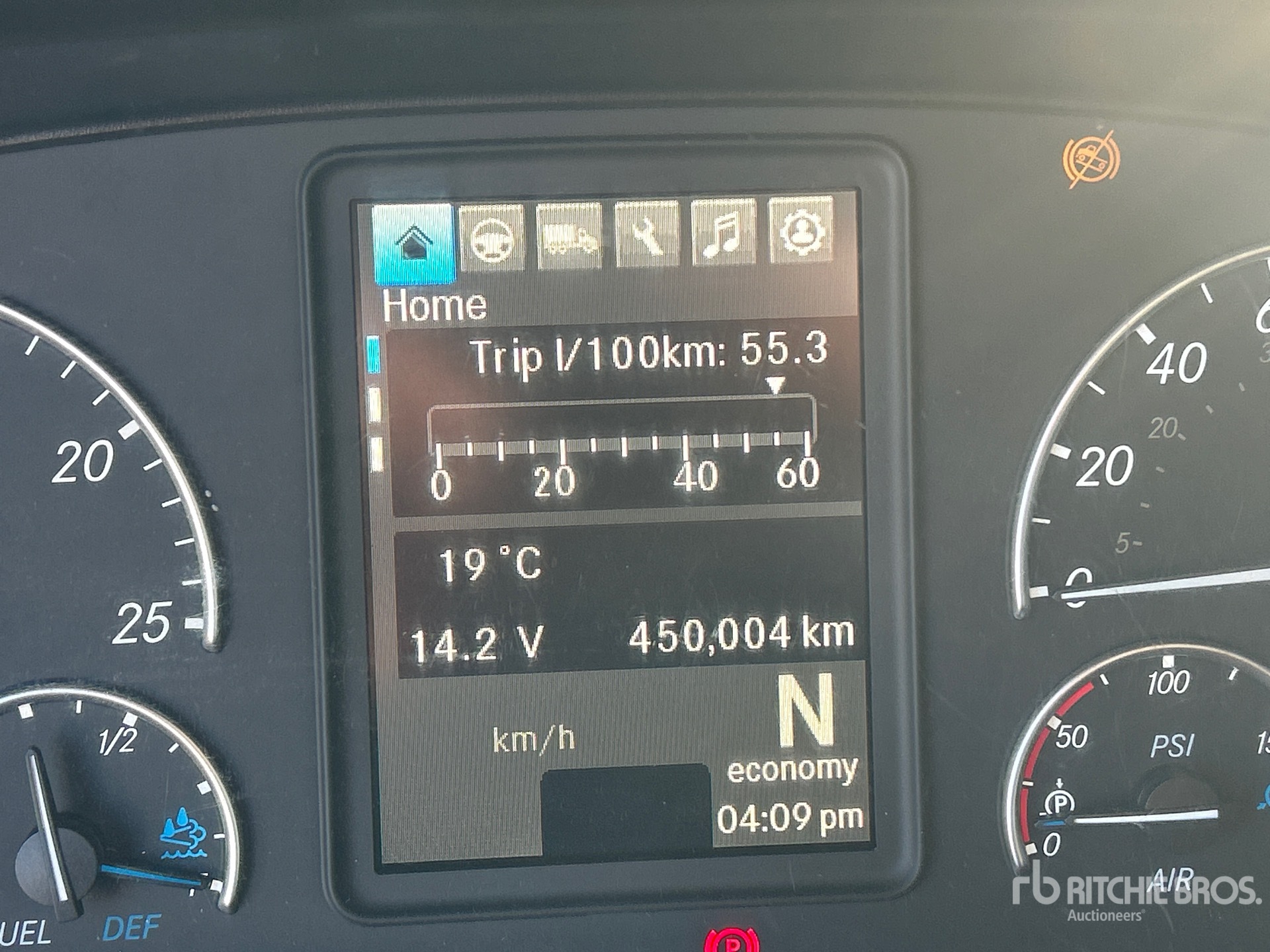 2020 Freightliner CASCADIA 126