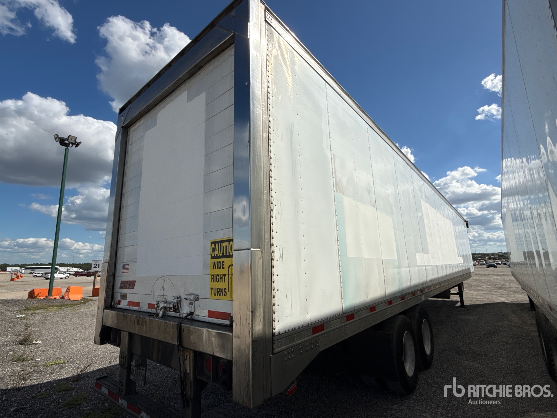 2012 Great Dane CLR-1114-32053