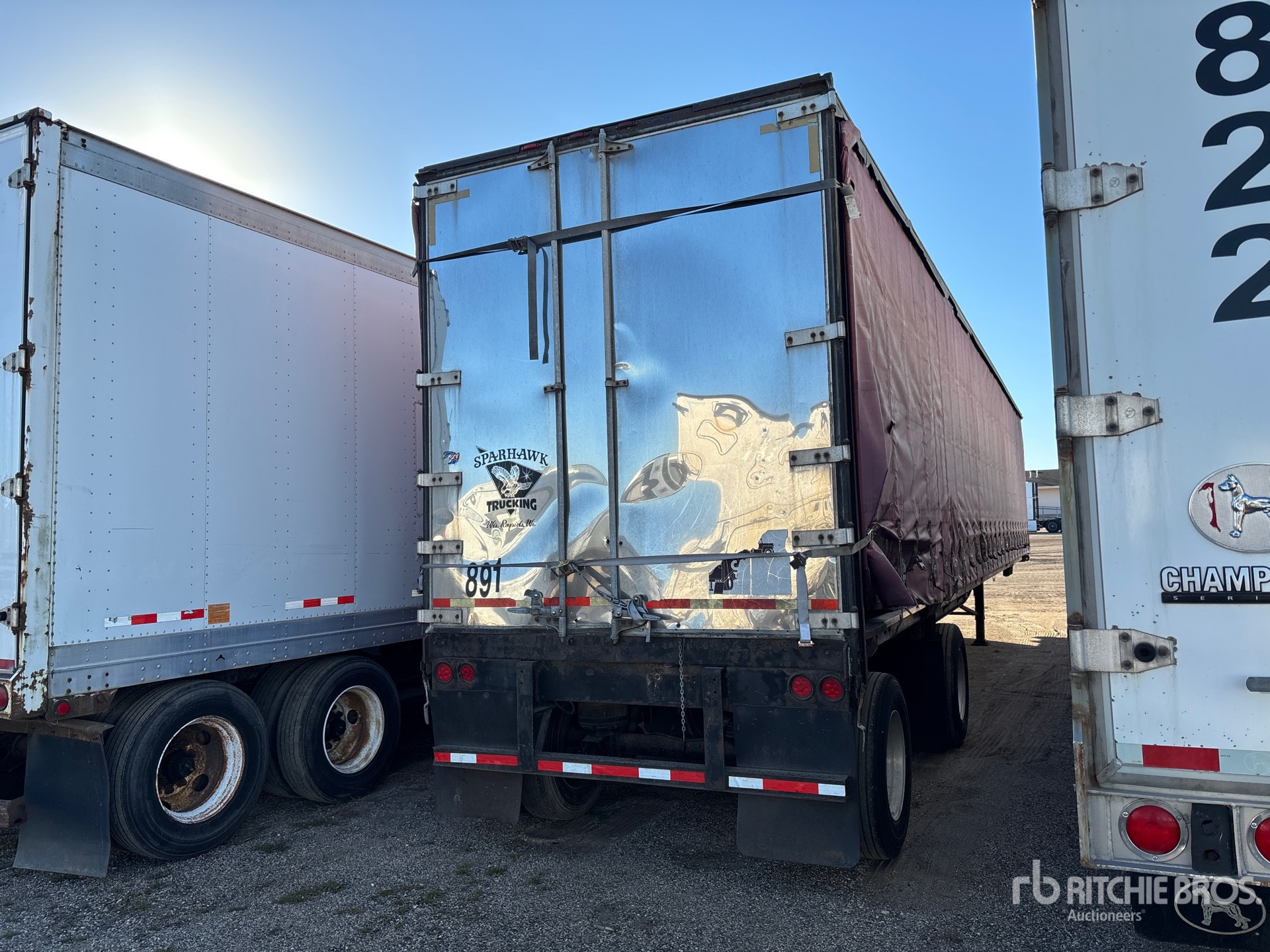 2006 Utility TS2CHA