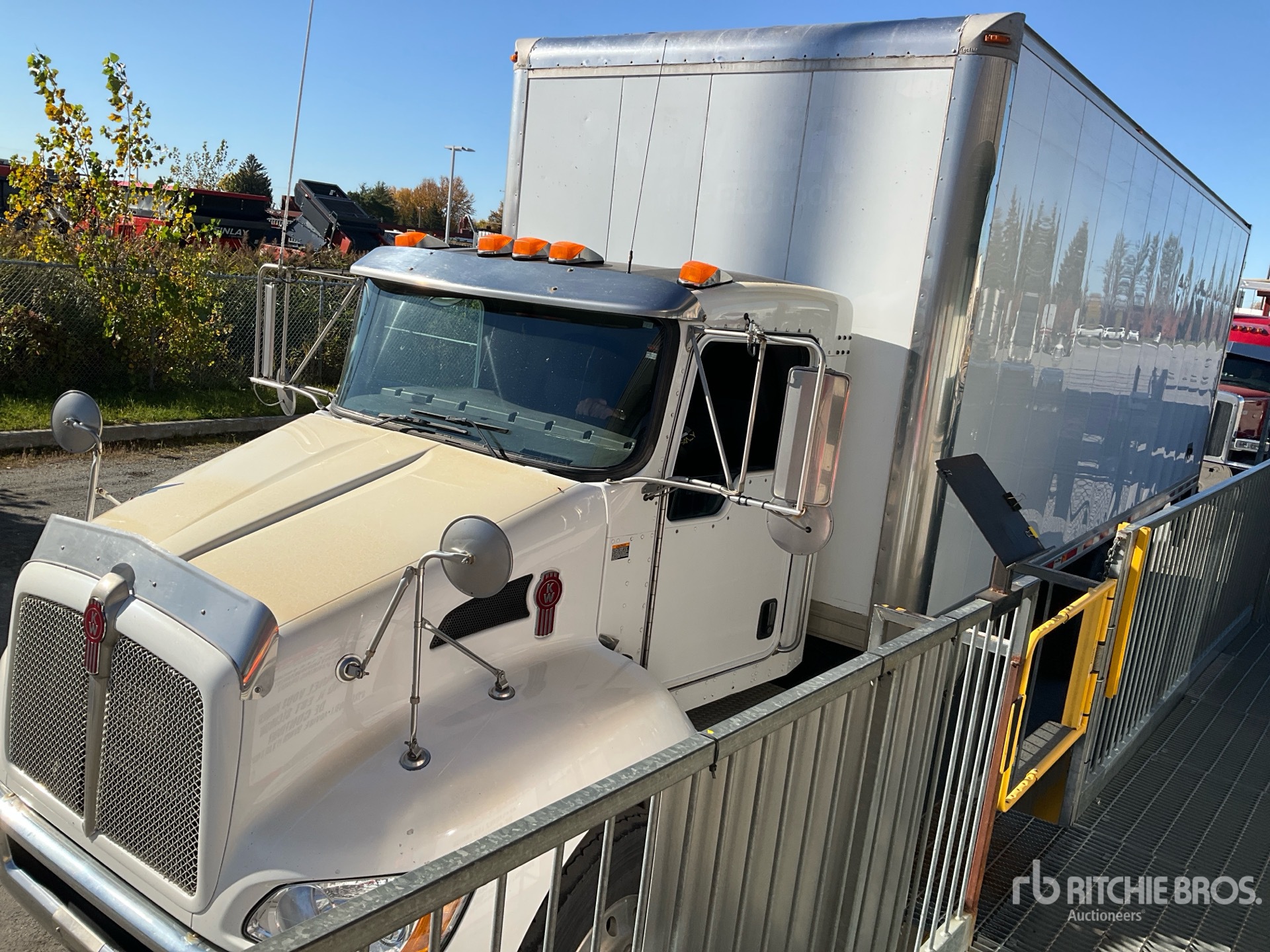 2018 Kenworth T370