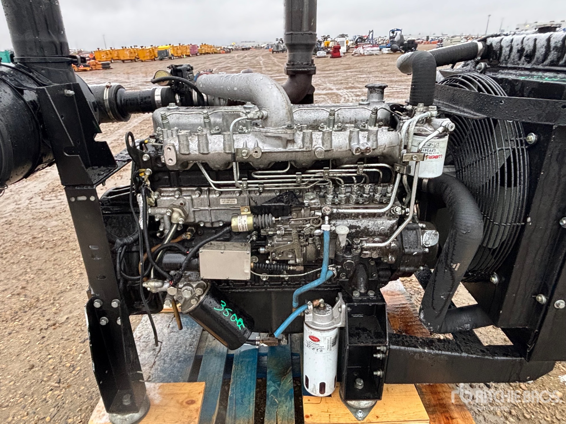 Isuzu BB-6BGITRW-02