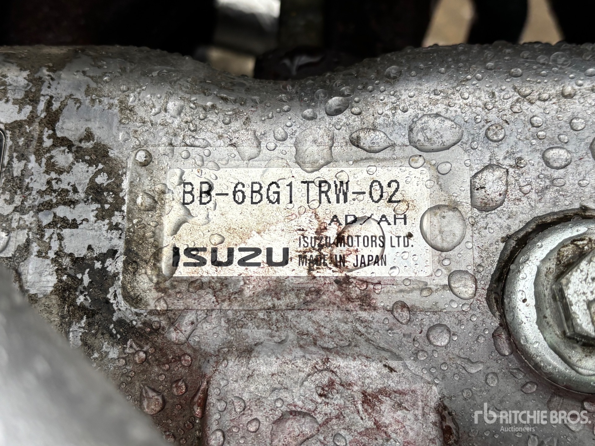 Isuzu BB-6BGITRW-02