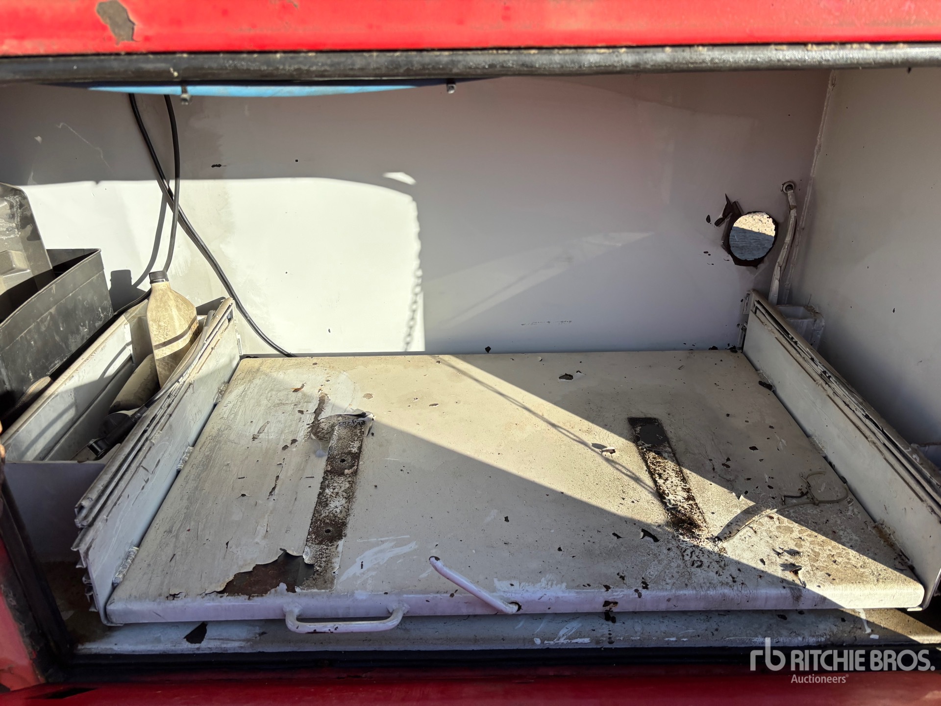 2016 Hyundai 41 FT T/A MOBILE HEAT CONTROL C ...