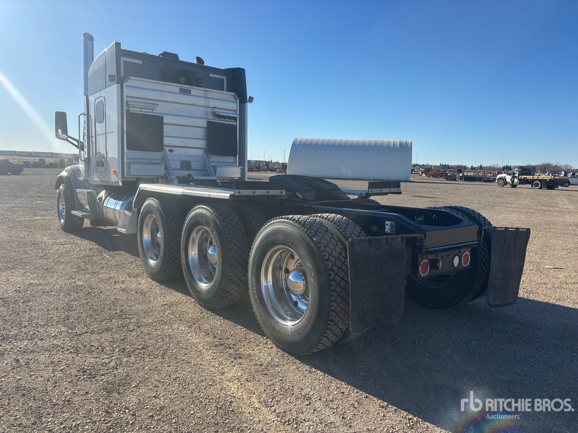 2020 Peterbilt 567