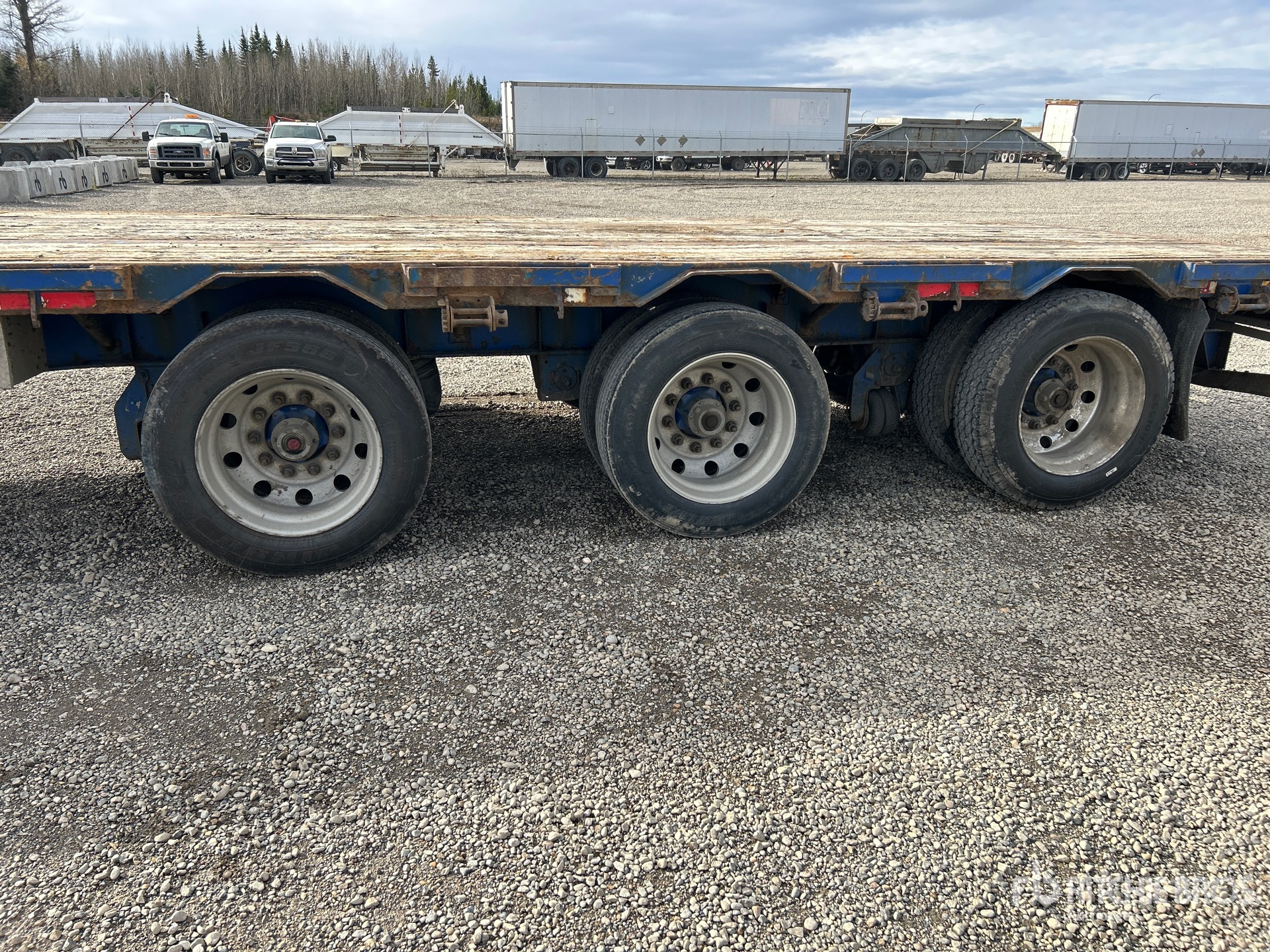 2013 Load King  52 FT TRI/A