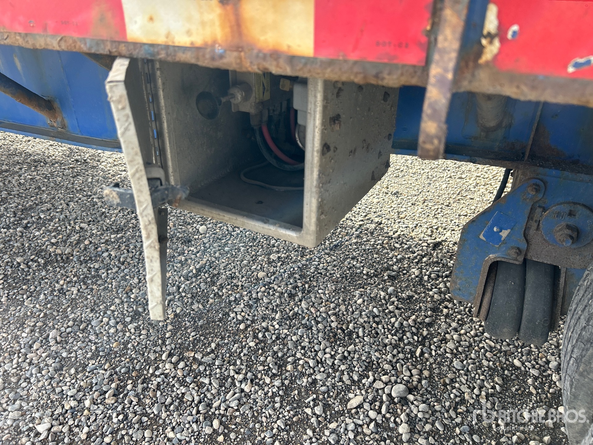 2013 Load King  52 FT TRI/A