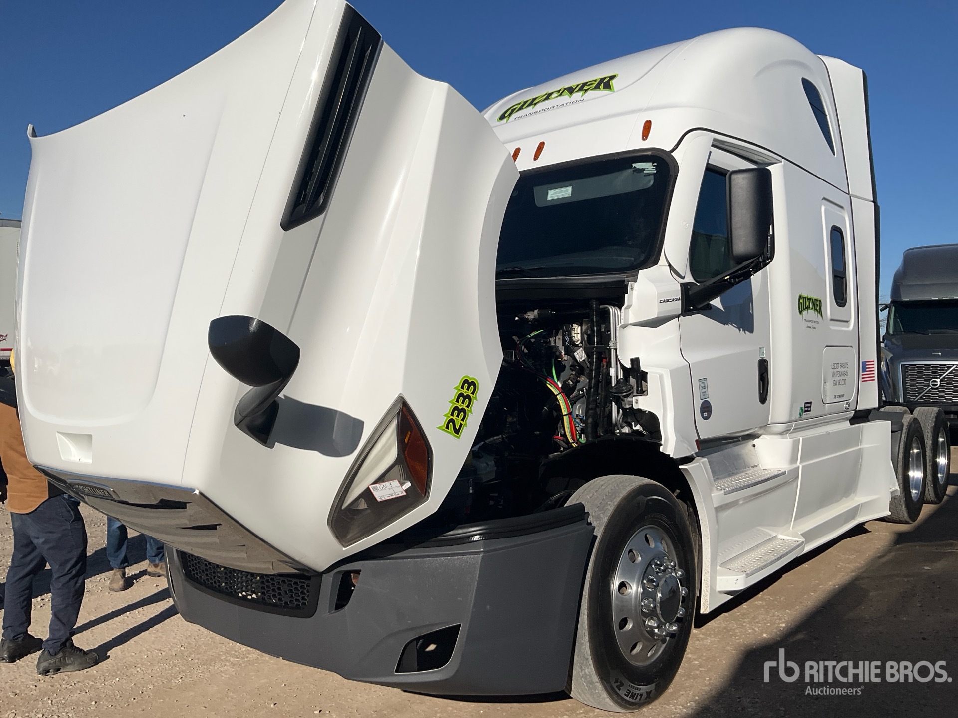 2023 Freightliner CASCADIA 126