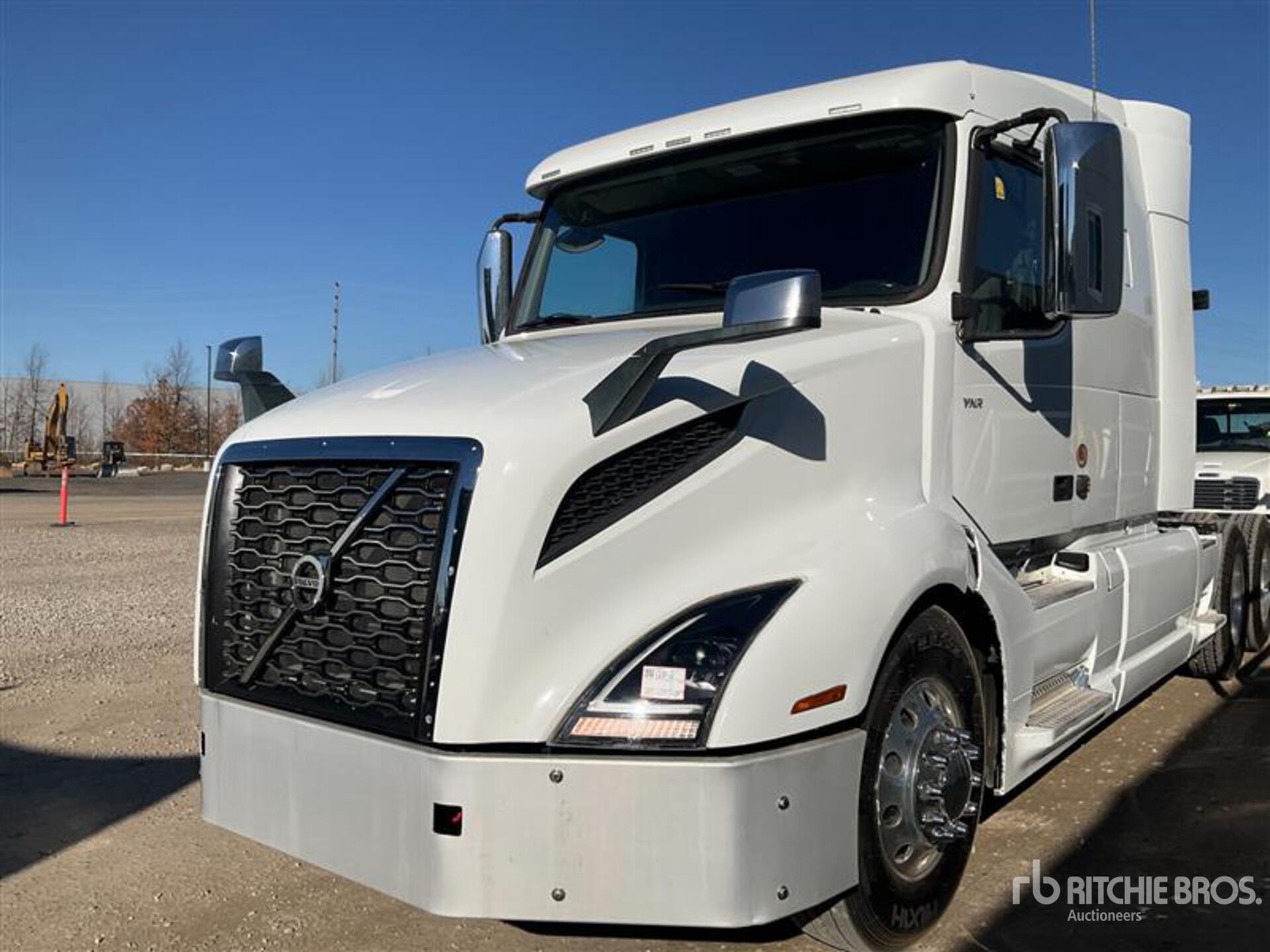 2020 Volvo VNR