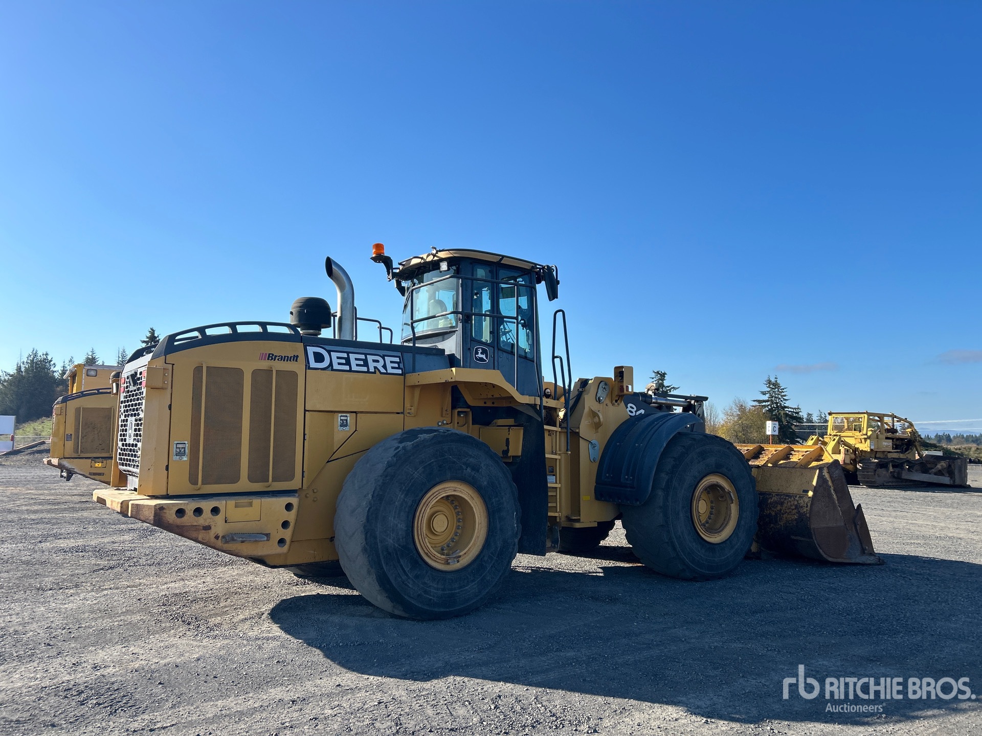 2015 John Deere 844K-II