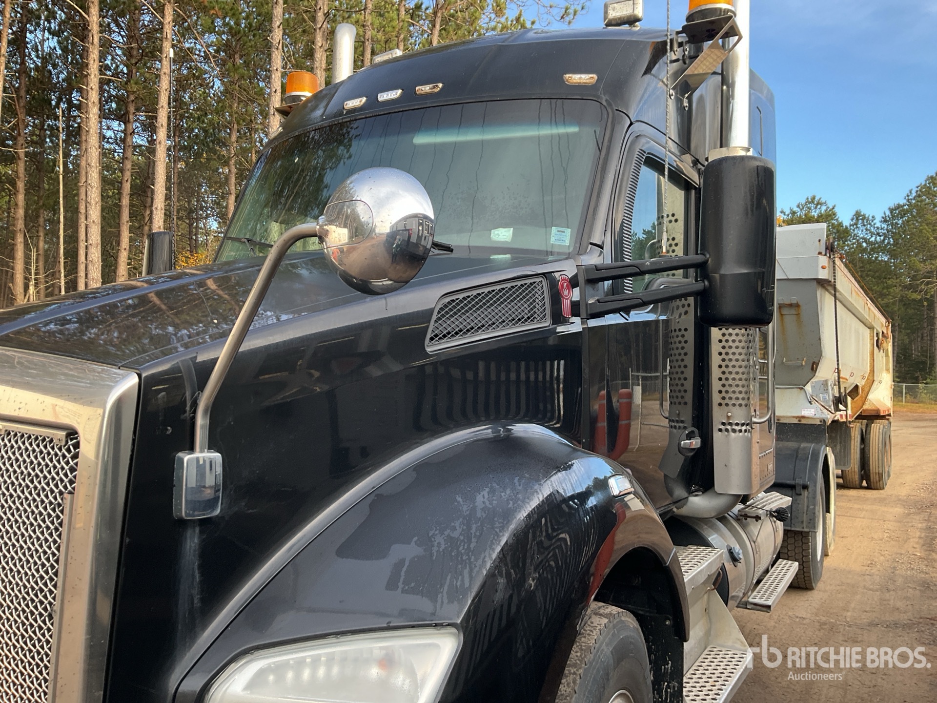 2015 Kenworth T880