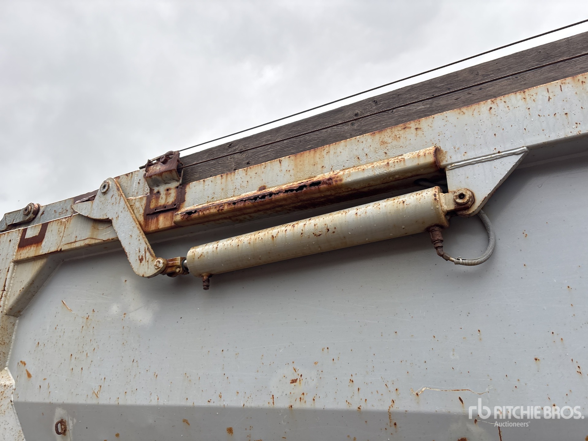 2008 Manac 26 FT T/A