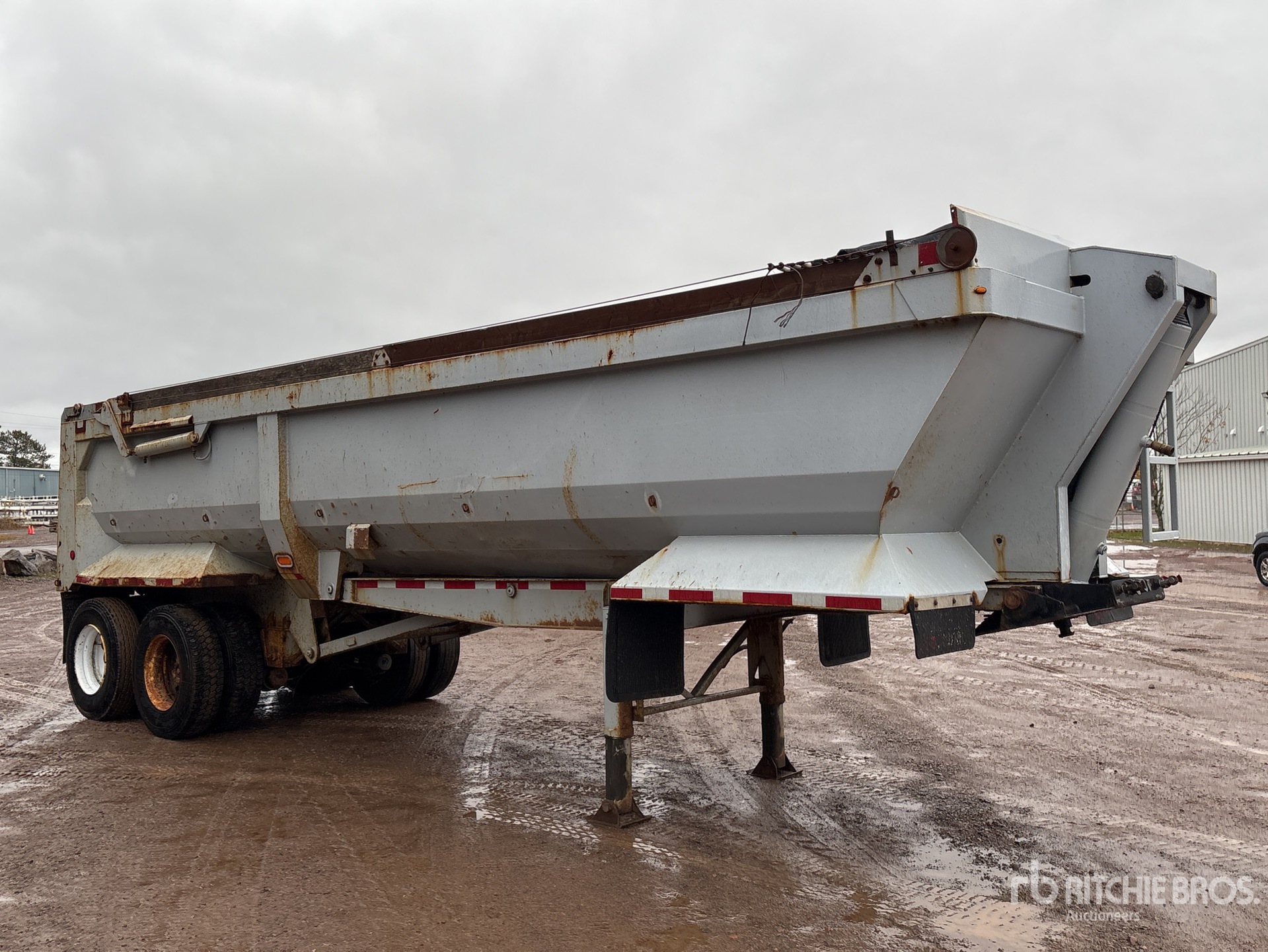 2008 Manac 26 FT T/A