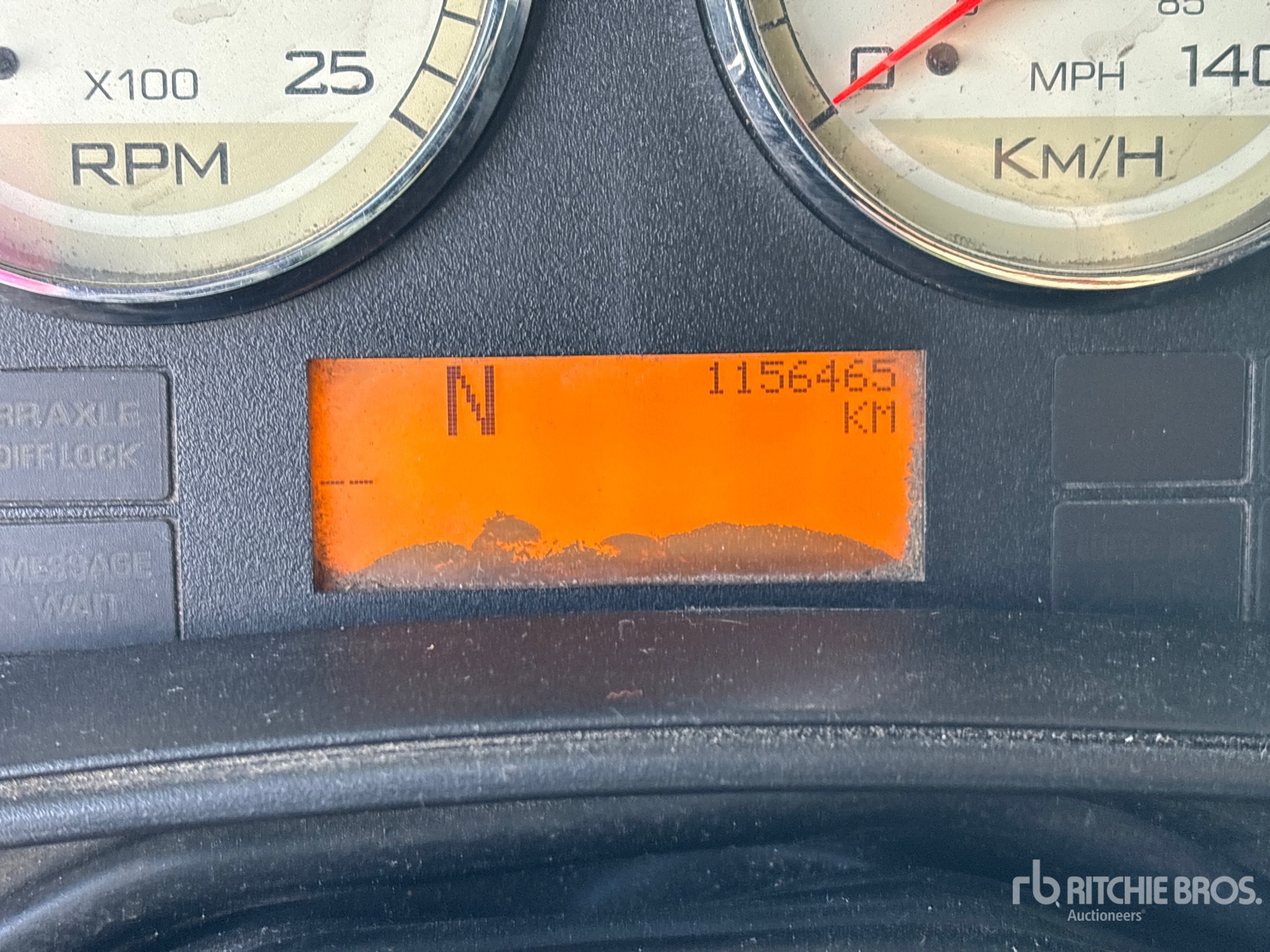 2015 International PROSTAR+ 122