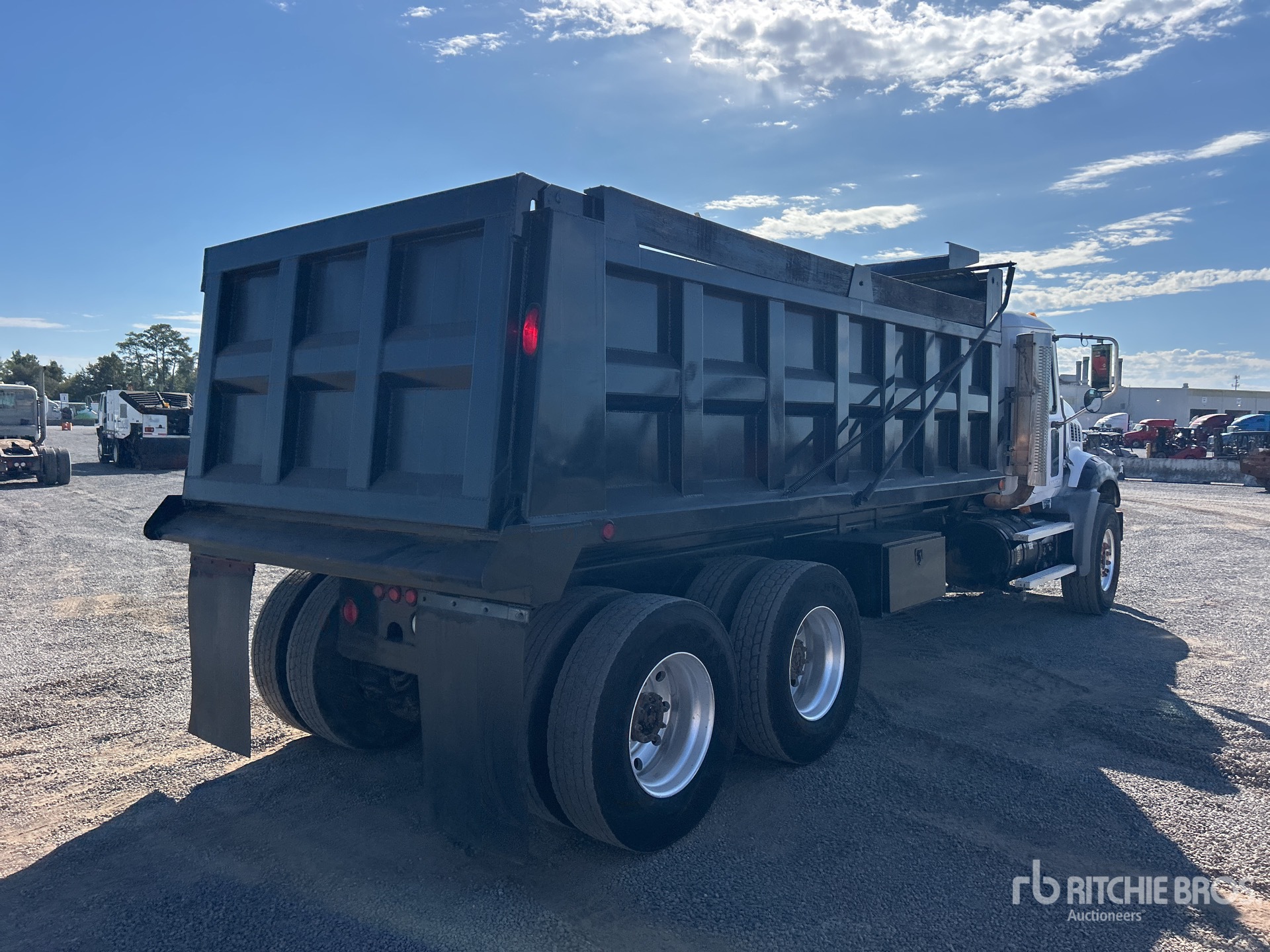 2007 Mack CTP713