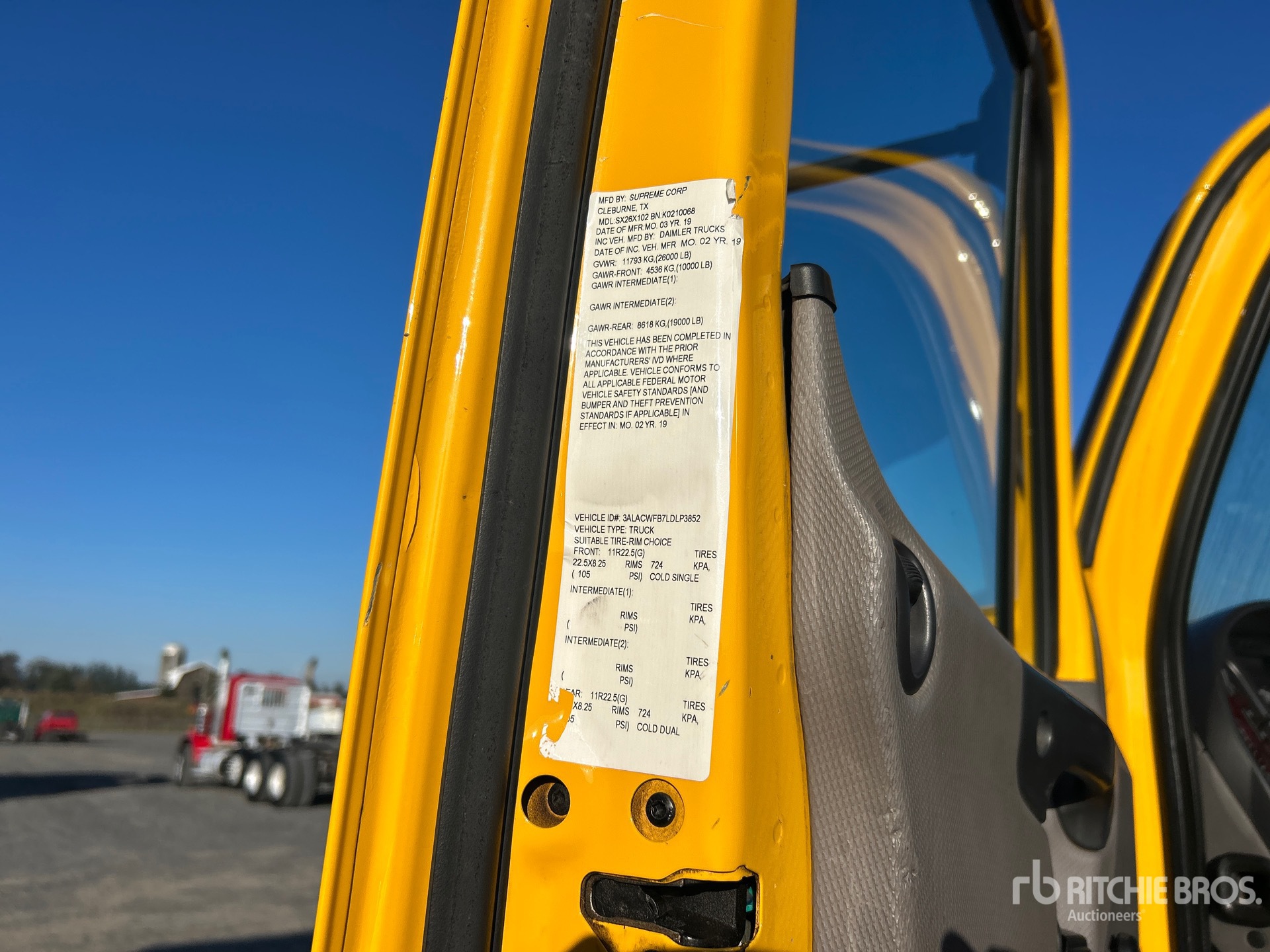 2020 Freightliner M2 106