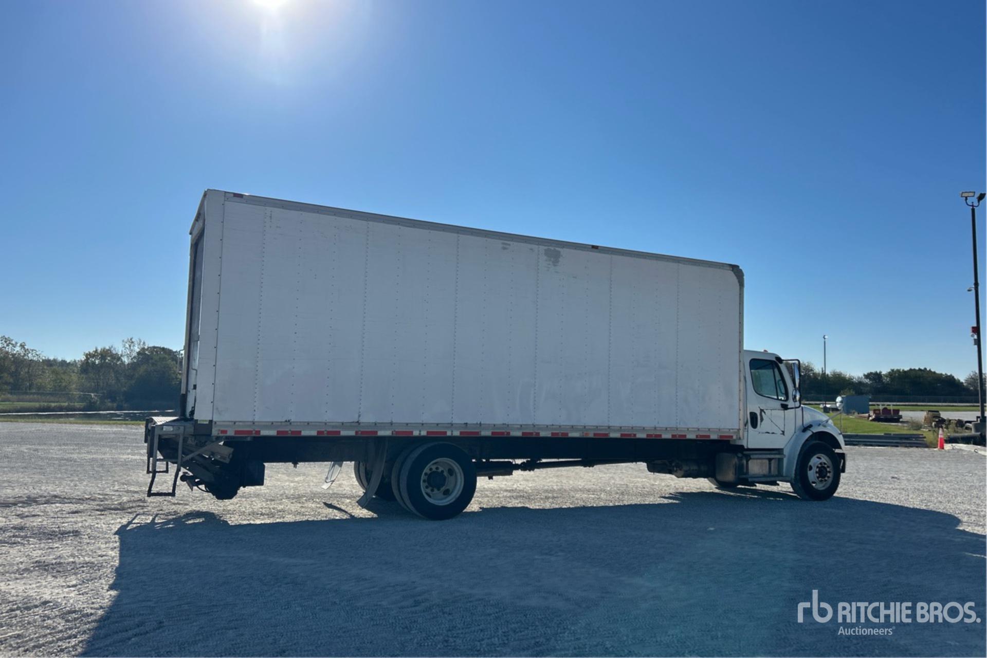 2020 Freightliner M2 106