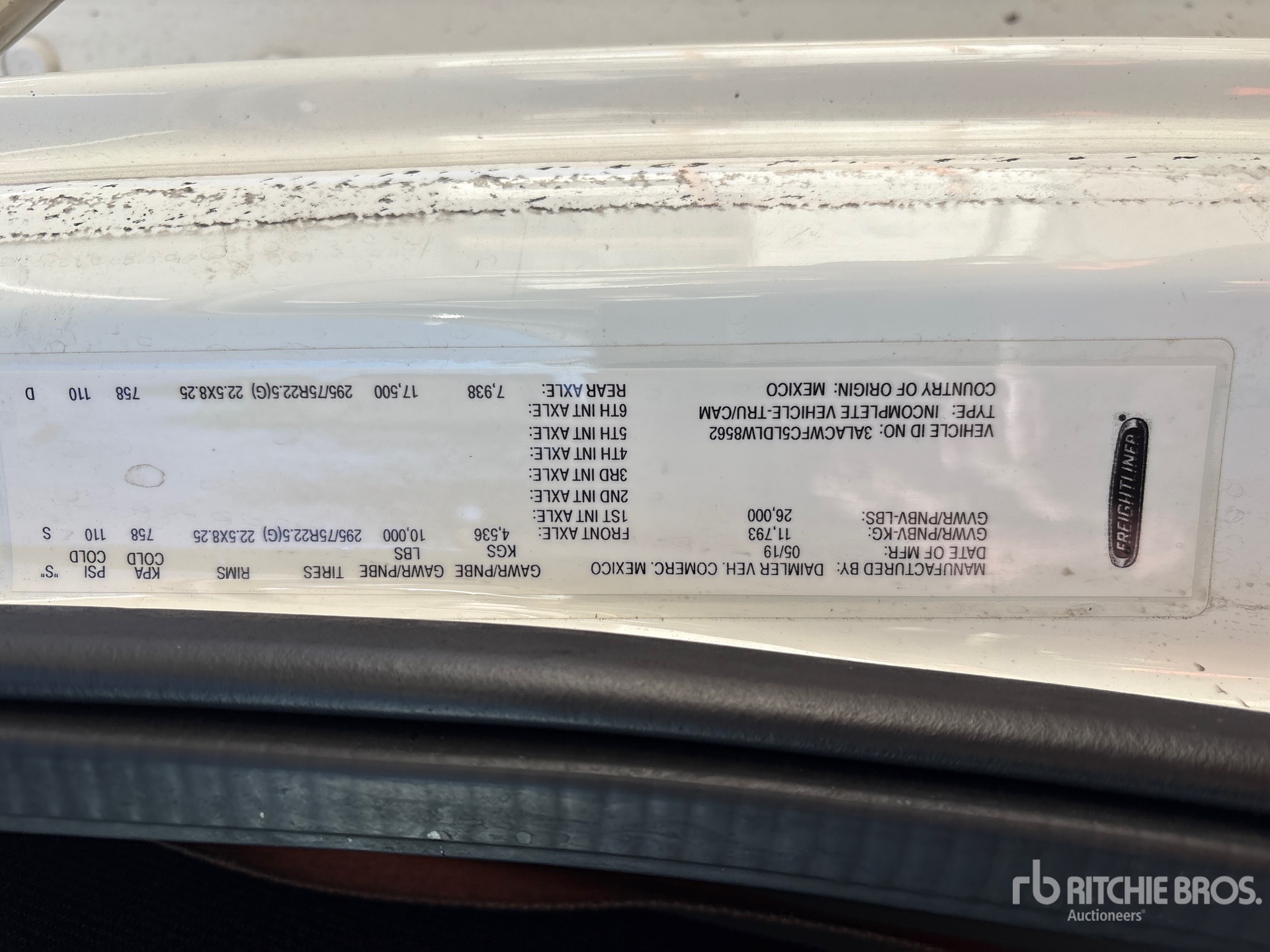 2020 Freightliner M2 106
