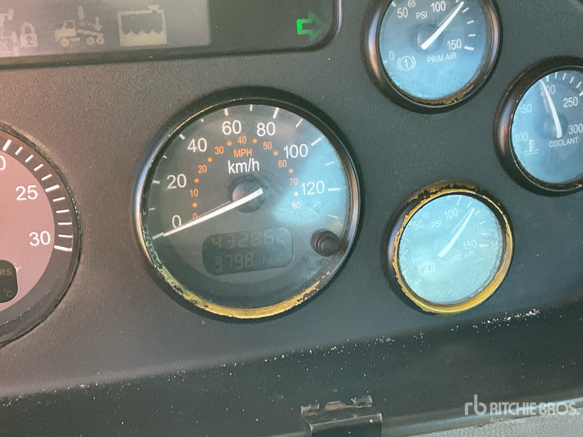 2014 Peterbilt 348