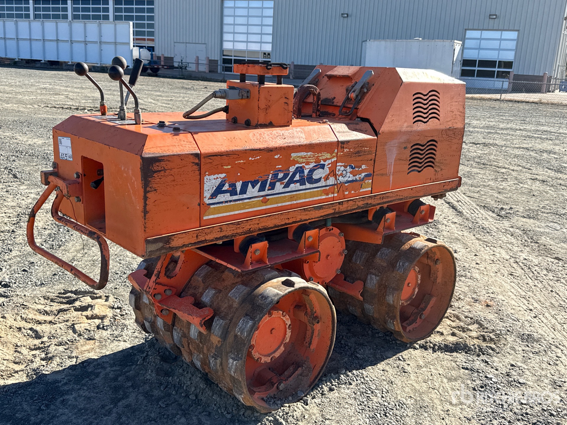 Ampac P33/24