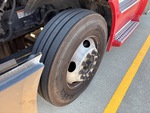 4 dessous de caisse - Camion with Pneu de gauche