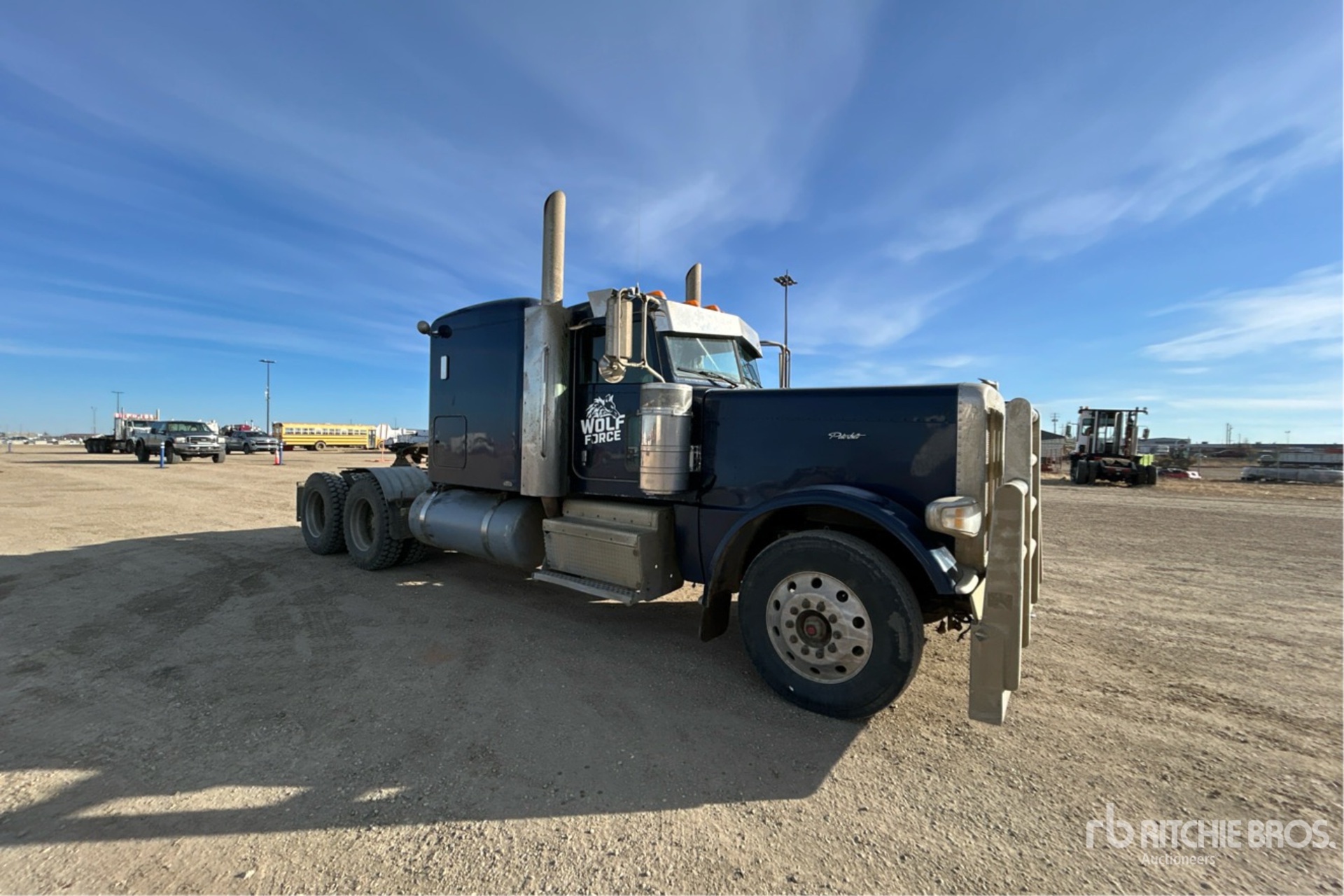 2017 Peterbilt 389