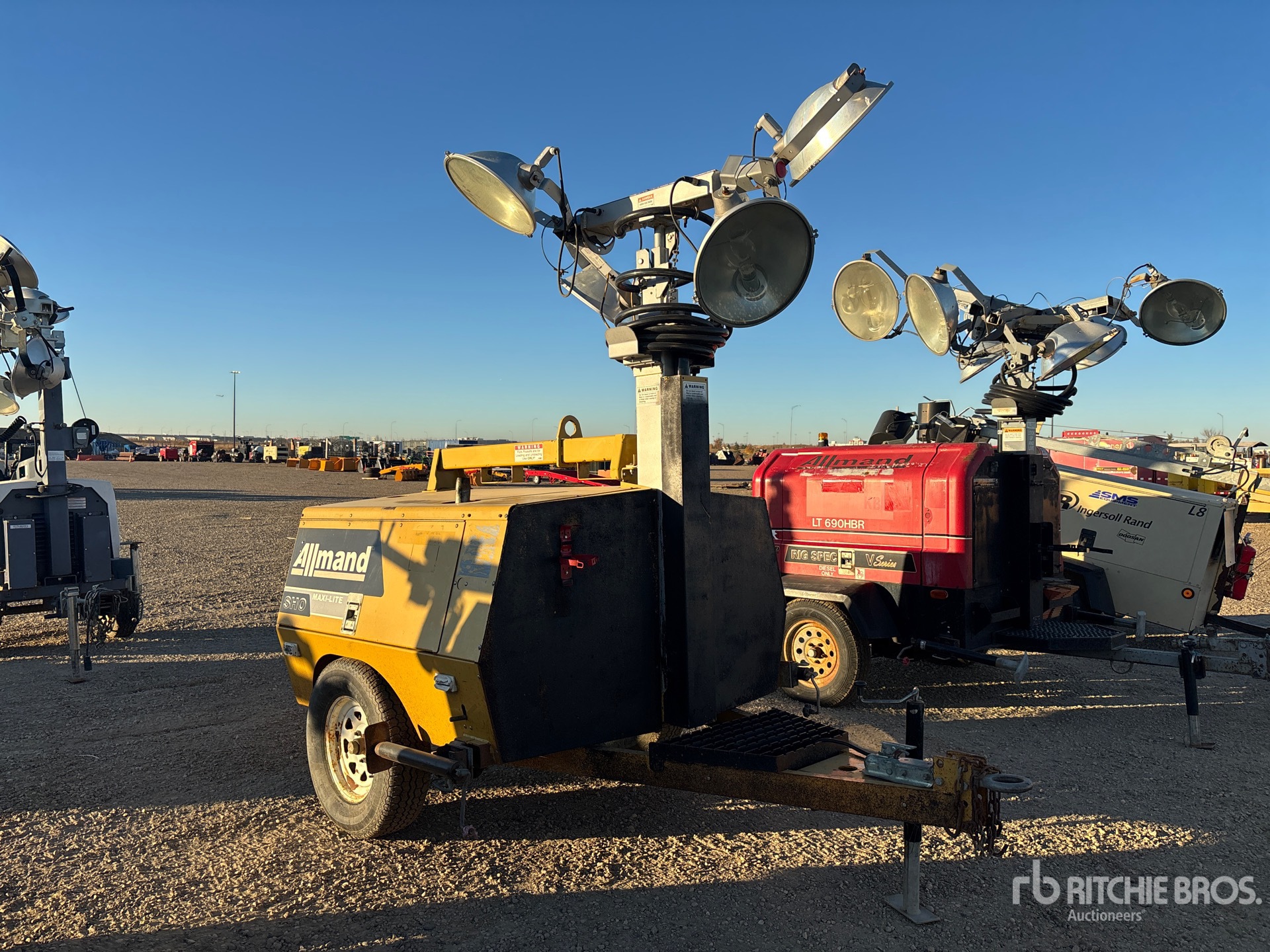 2011 Allmand MAXIE-LITE V-TW